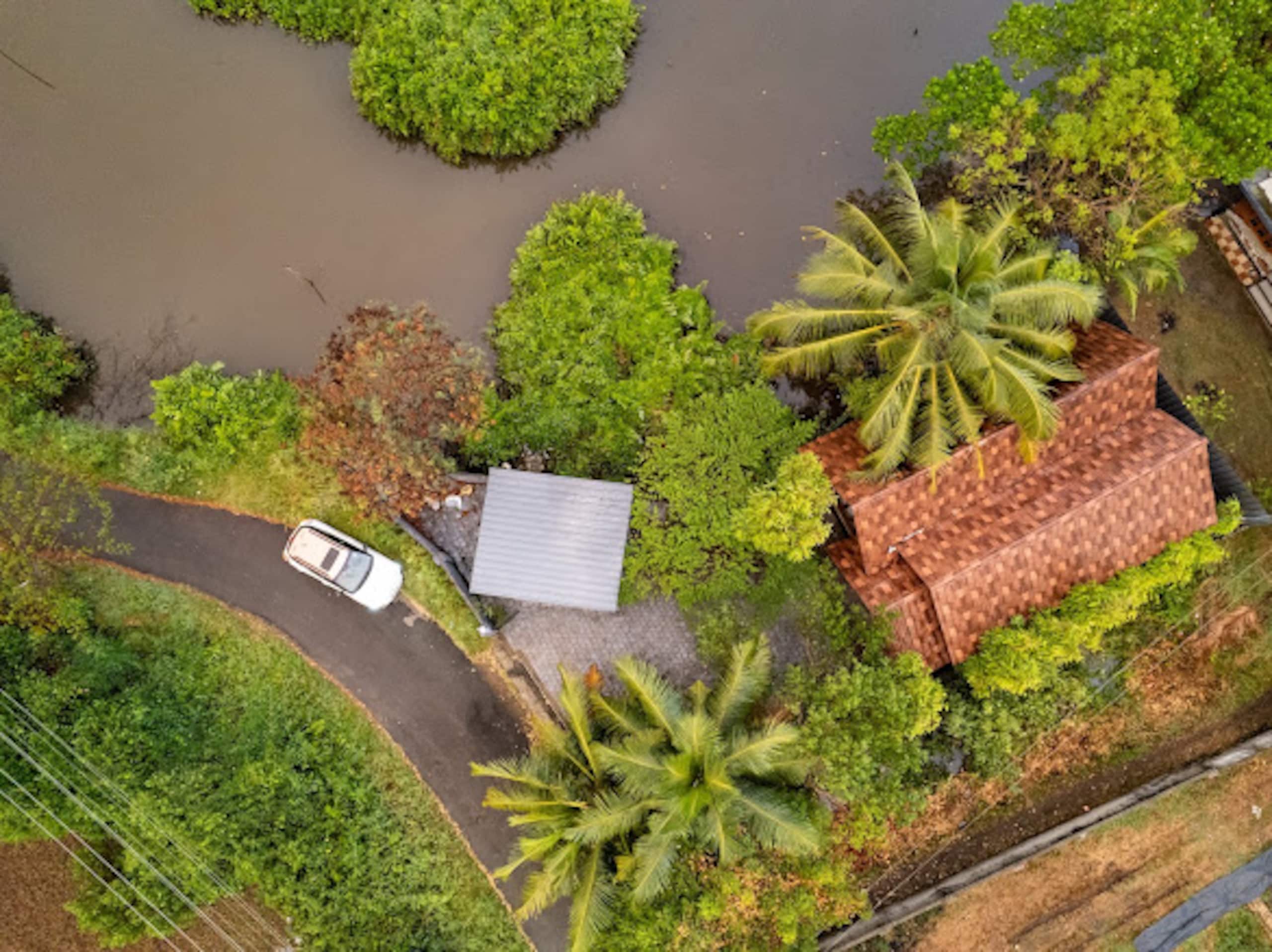 Cottage with backwater view in Kadamakkudy-Cochin 14