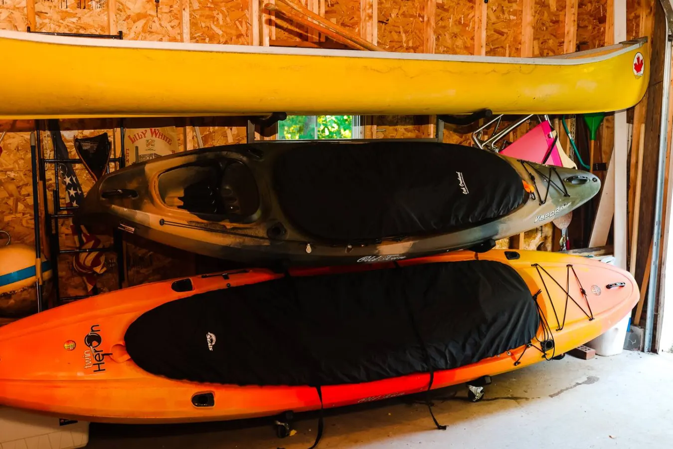 Silent Nights Family Lake Retreat with Pool 9