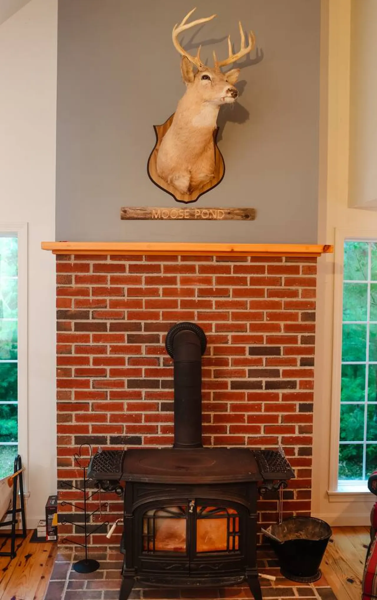 Silent Nights Family Lake Retreat with Pool 18