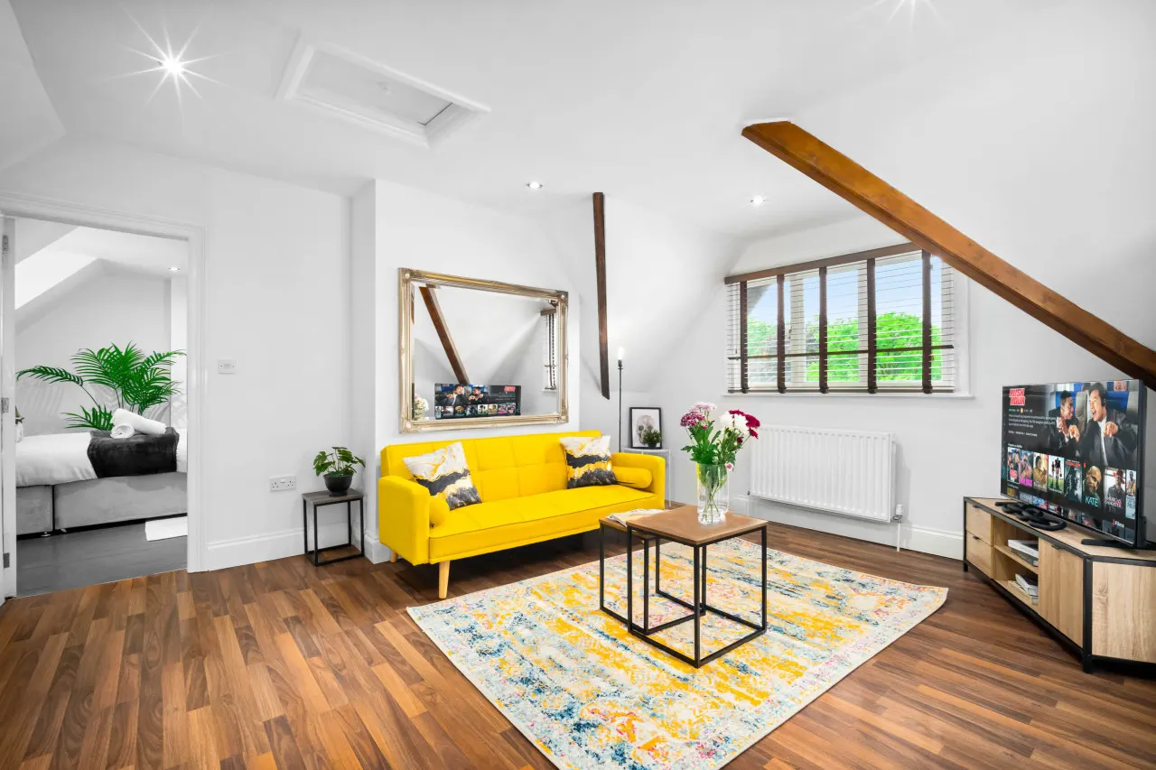 Stylish Apartment - Parking - Terrace - Wolverhampton 7