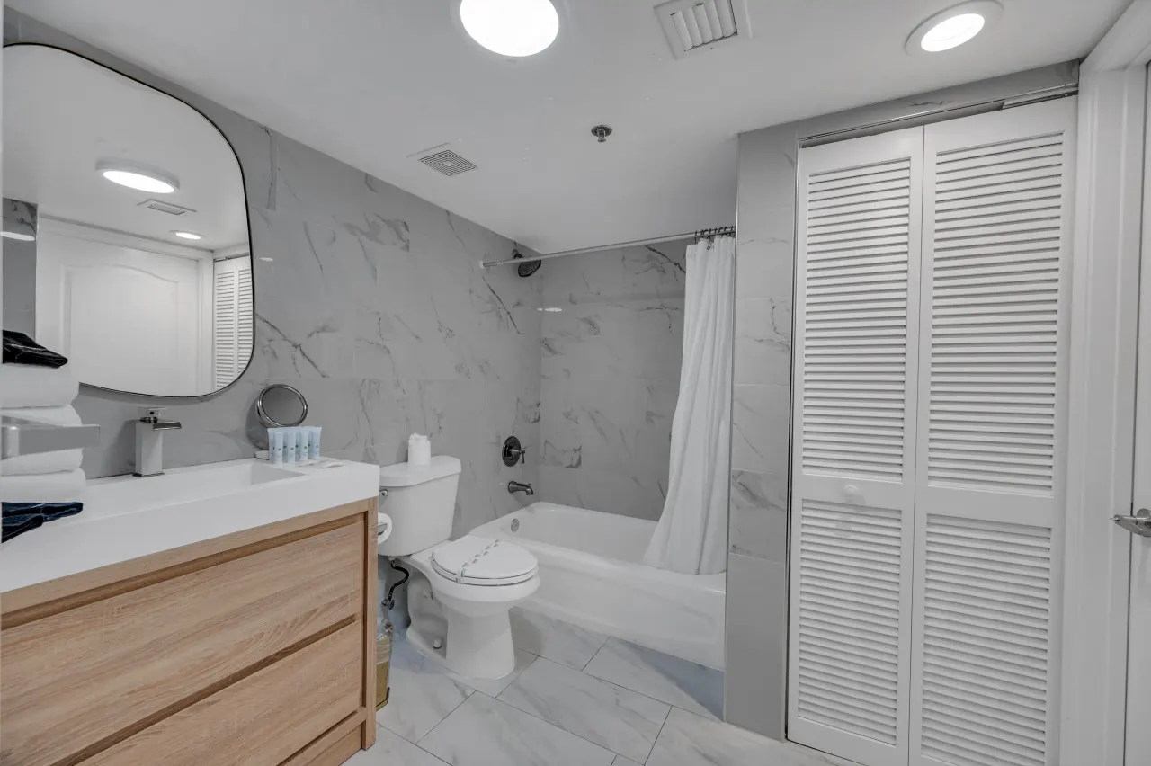 ★Amazing Condo with FREE PARKING in Brickell Miami 13