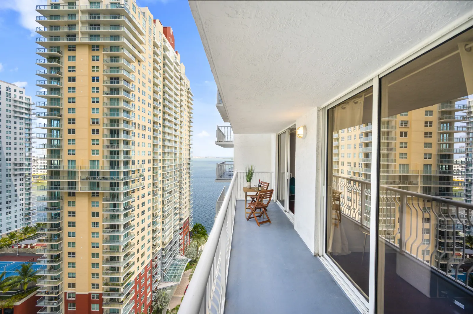 ★Amazing Condo with FREE PARKING in Brickell Miami 18