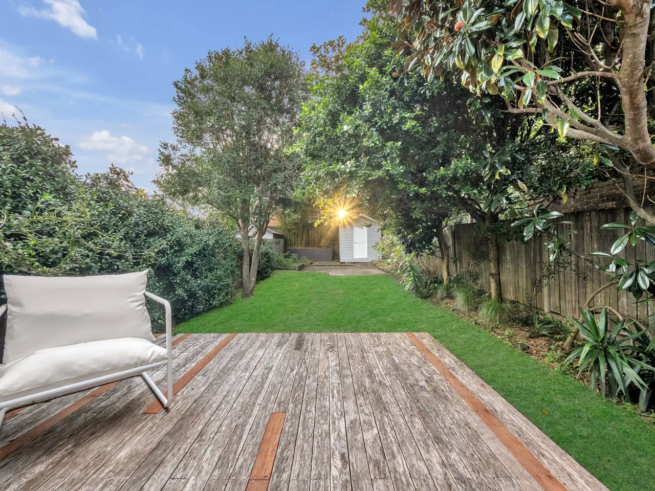 Sunlit Garden Home Set over a Single Level 17