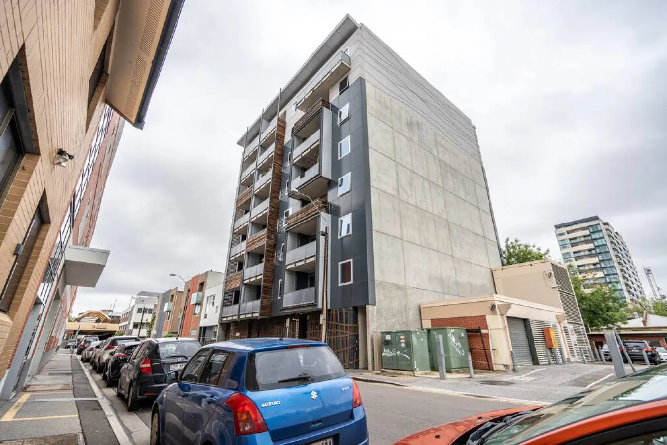 Huttside—Comfortable CBD Stay near Parklands — photo 5