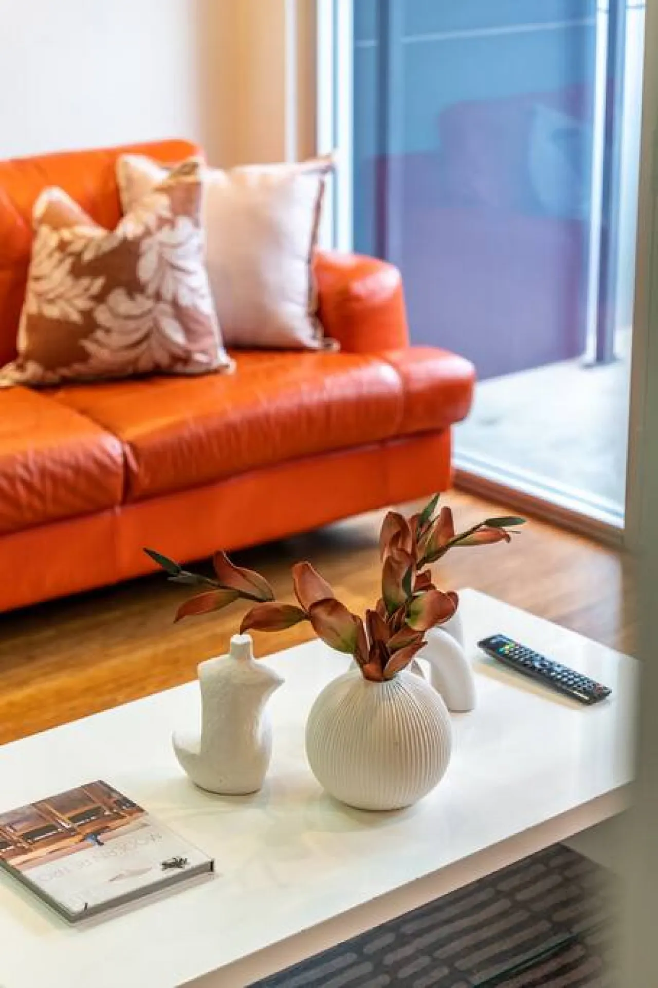 Huttside—Comfortable CBD Stay near Parklands 8
