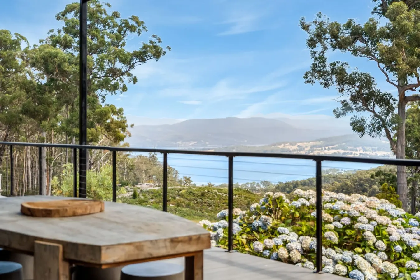 Spectacular Views of Deep Bay w/ Private Hot Tub 16