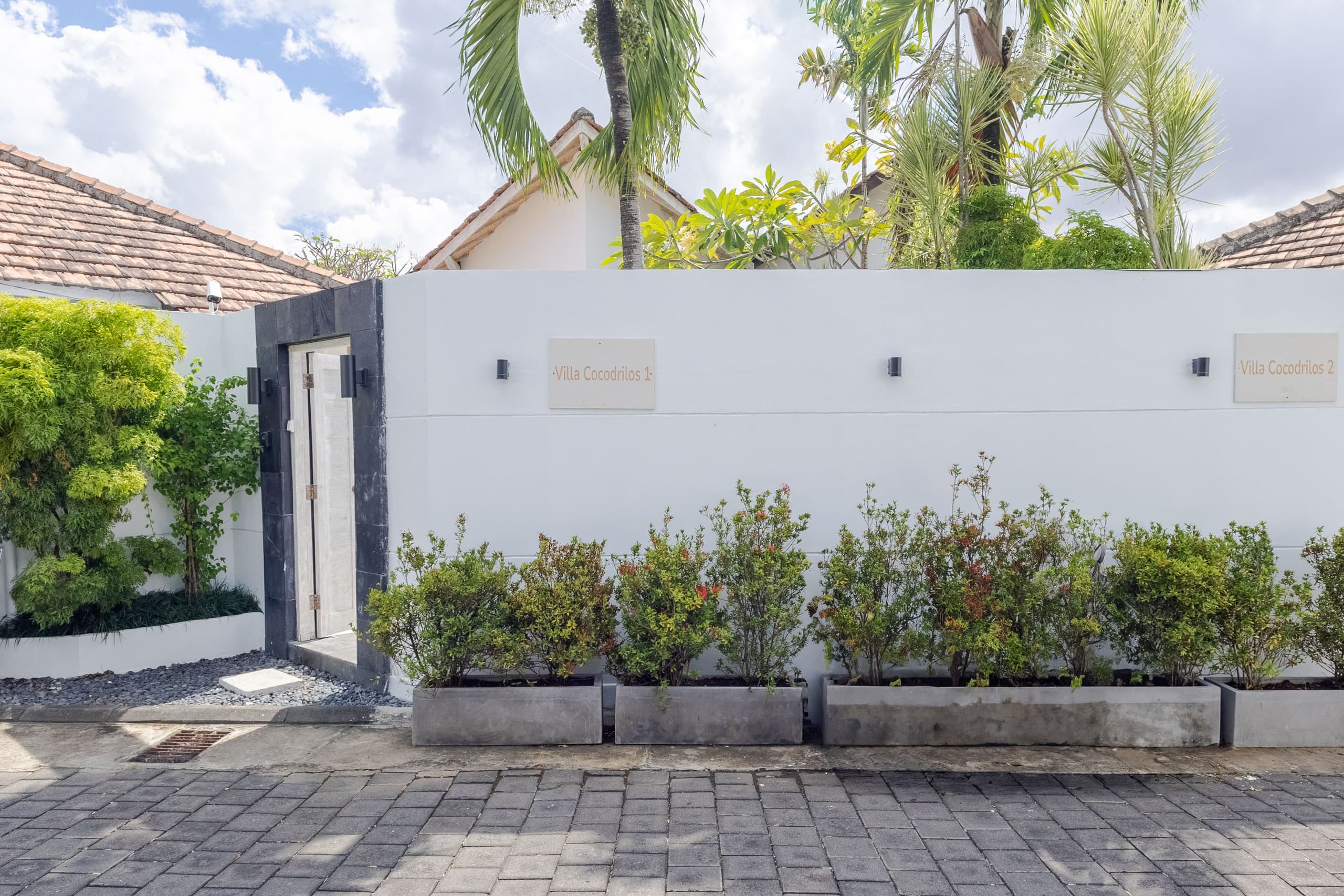 Family Getaway! 3BR Pool Villa in Central Seminyak 8