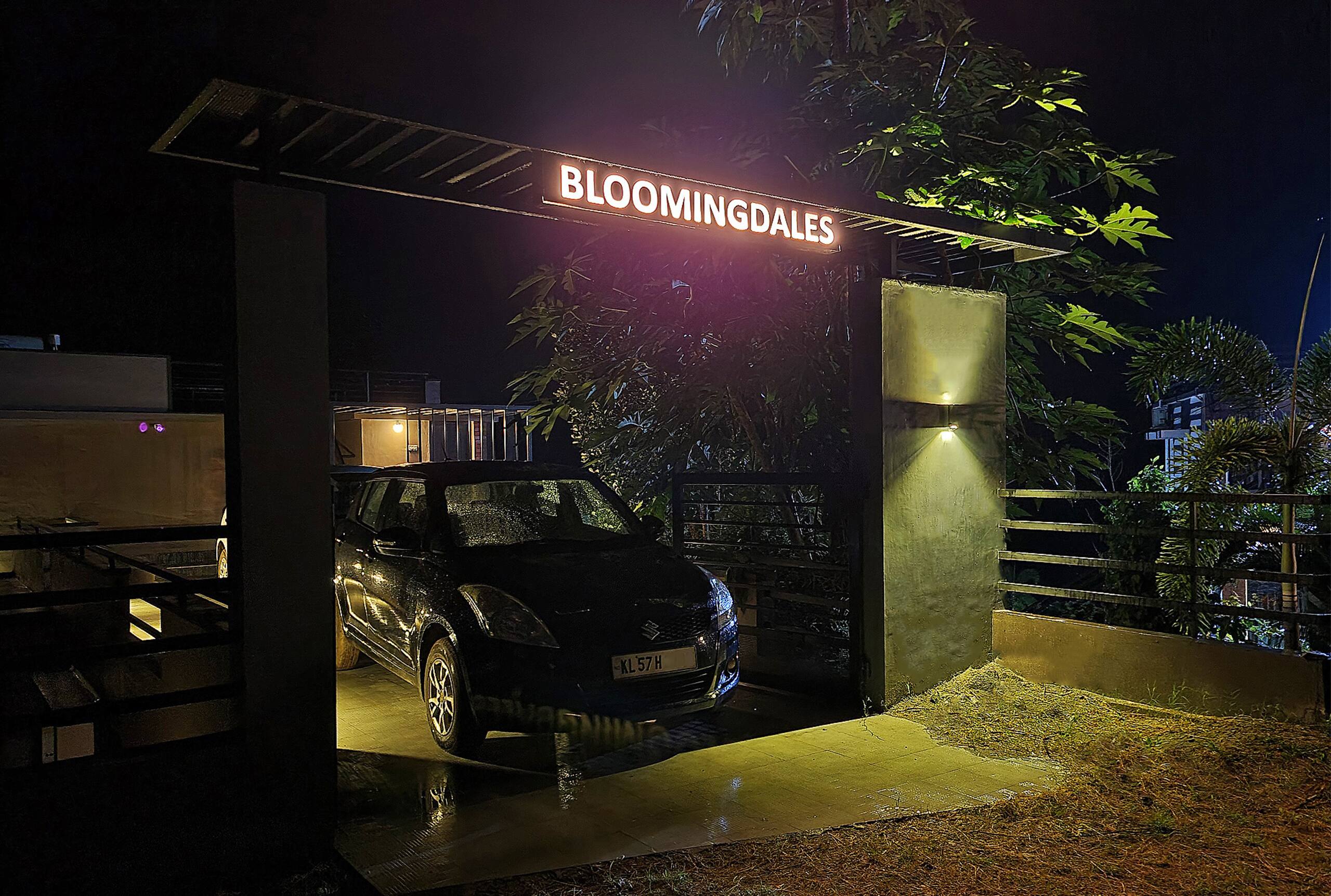 Bloomingdales 22