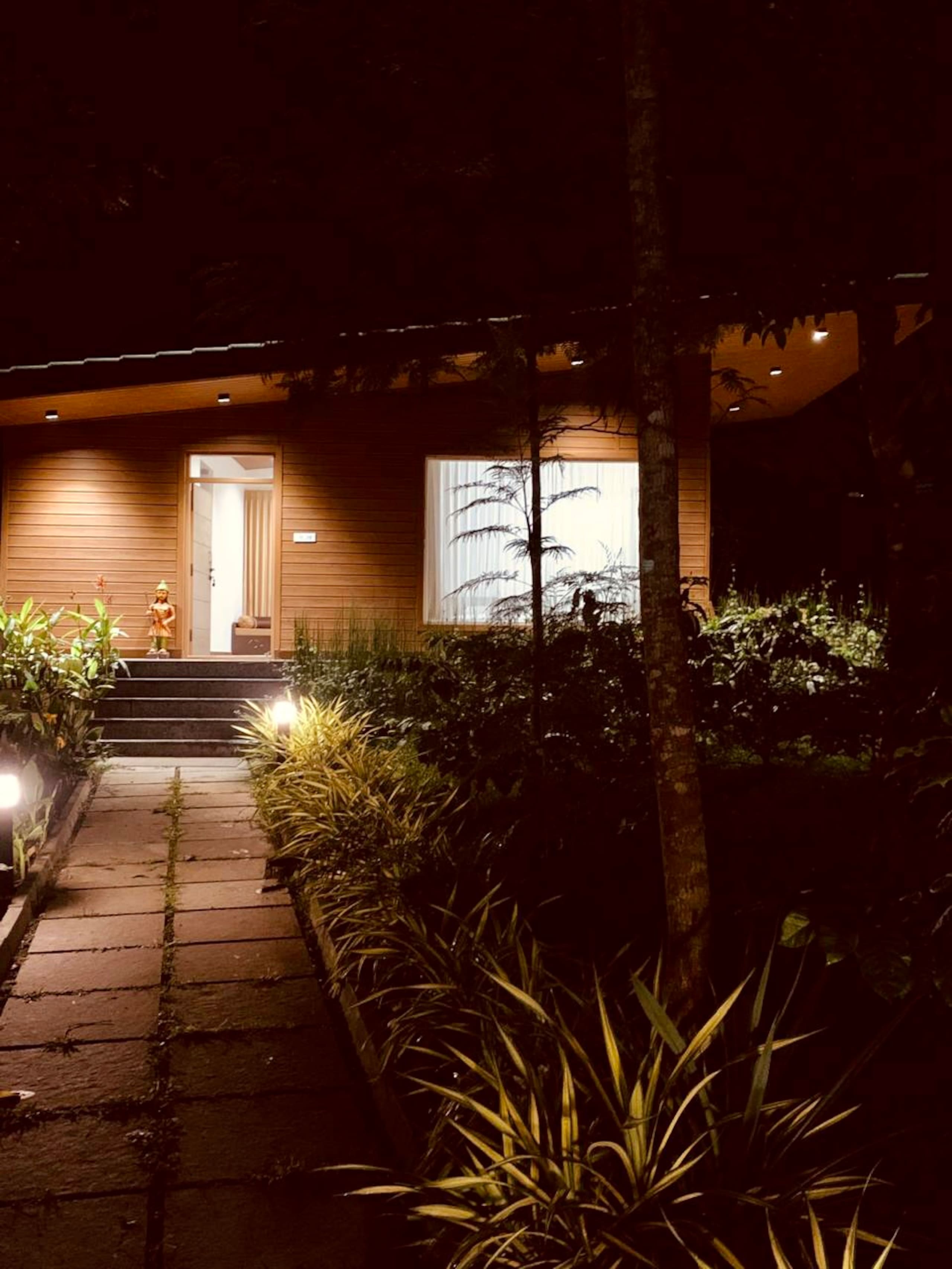 Livingston Homestay-Wooden Cottage-Chikmagalur — foto 3