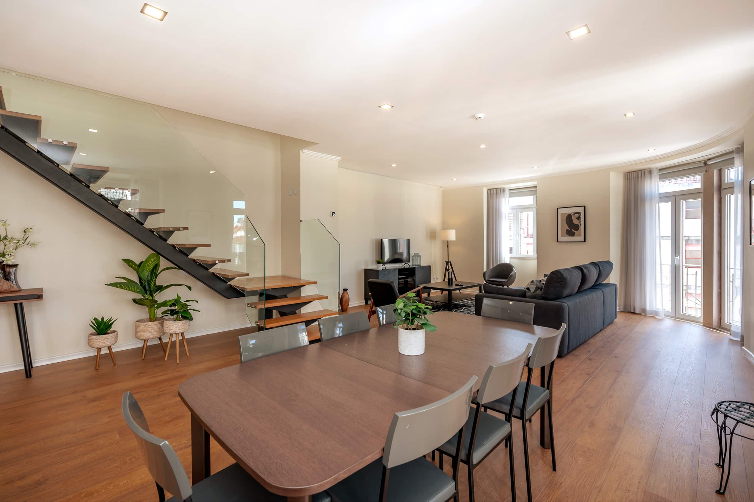 Romana 4D Luxury Penthouse 2