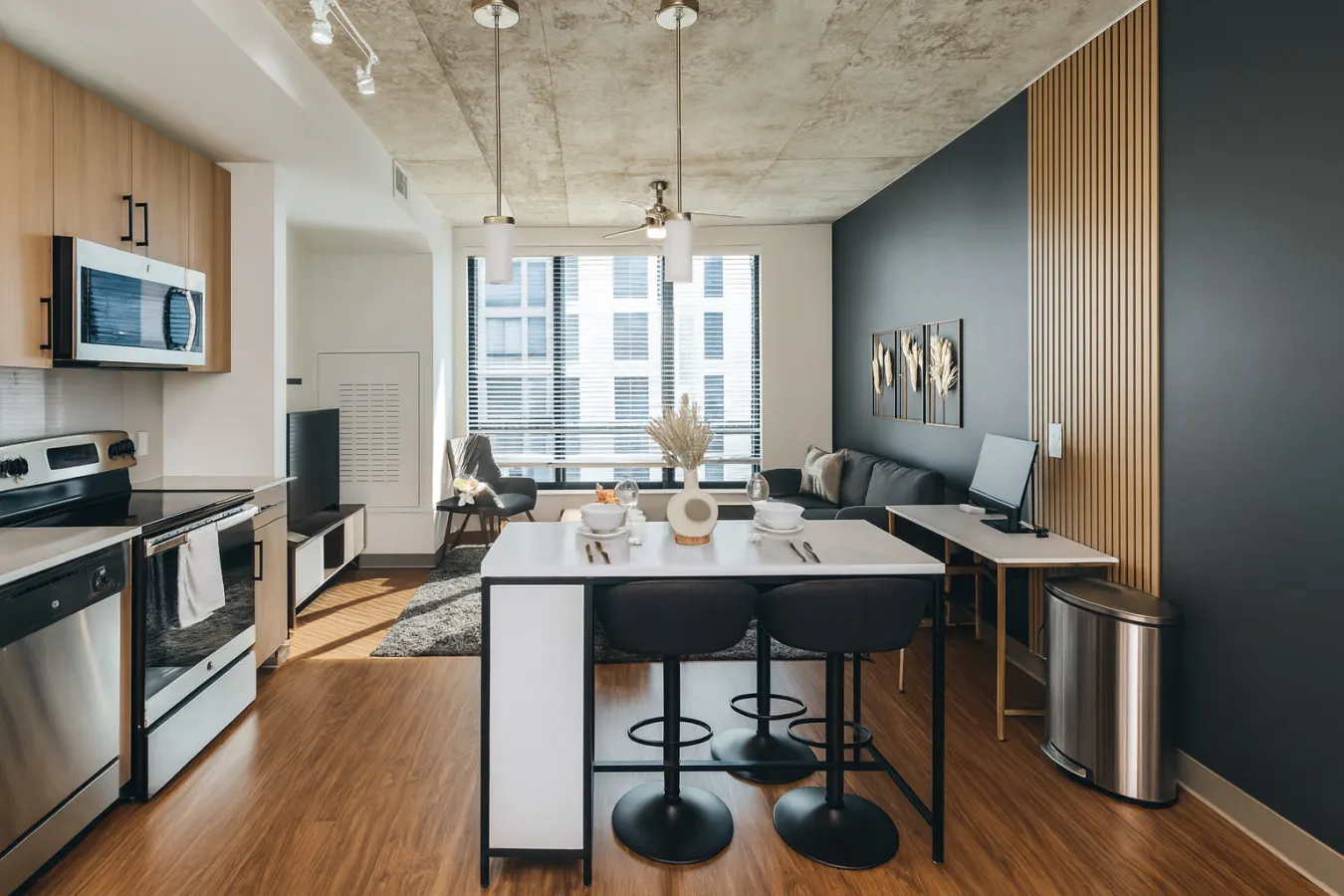 City Escape | 2BR Apt w/ Resort Amenities