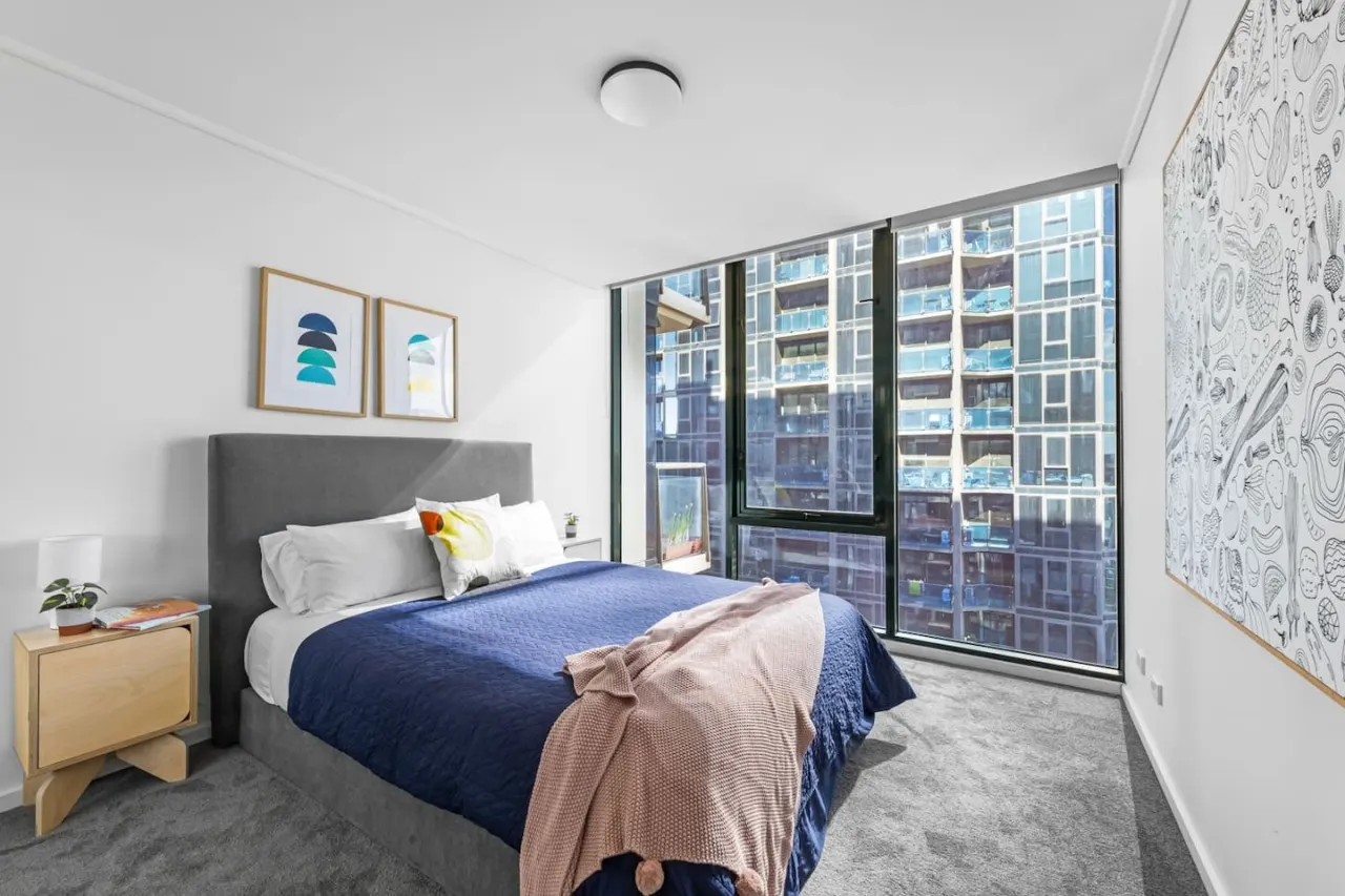 Aiko- Penhouse style 3 bed/2bath Melbourne Home 18