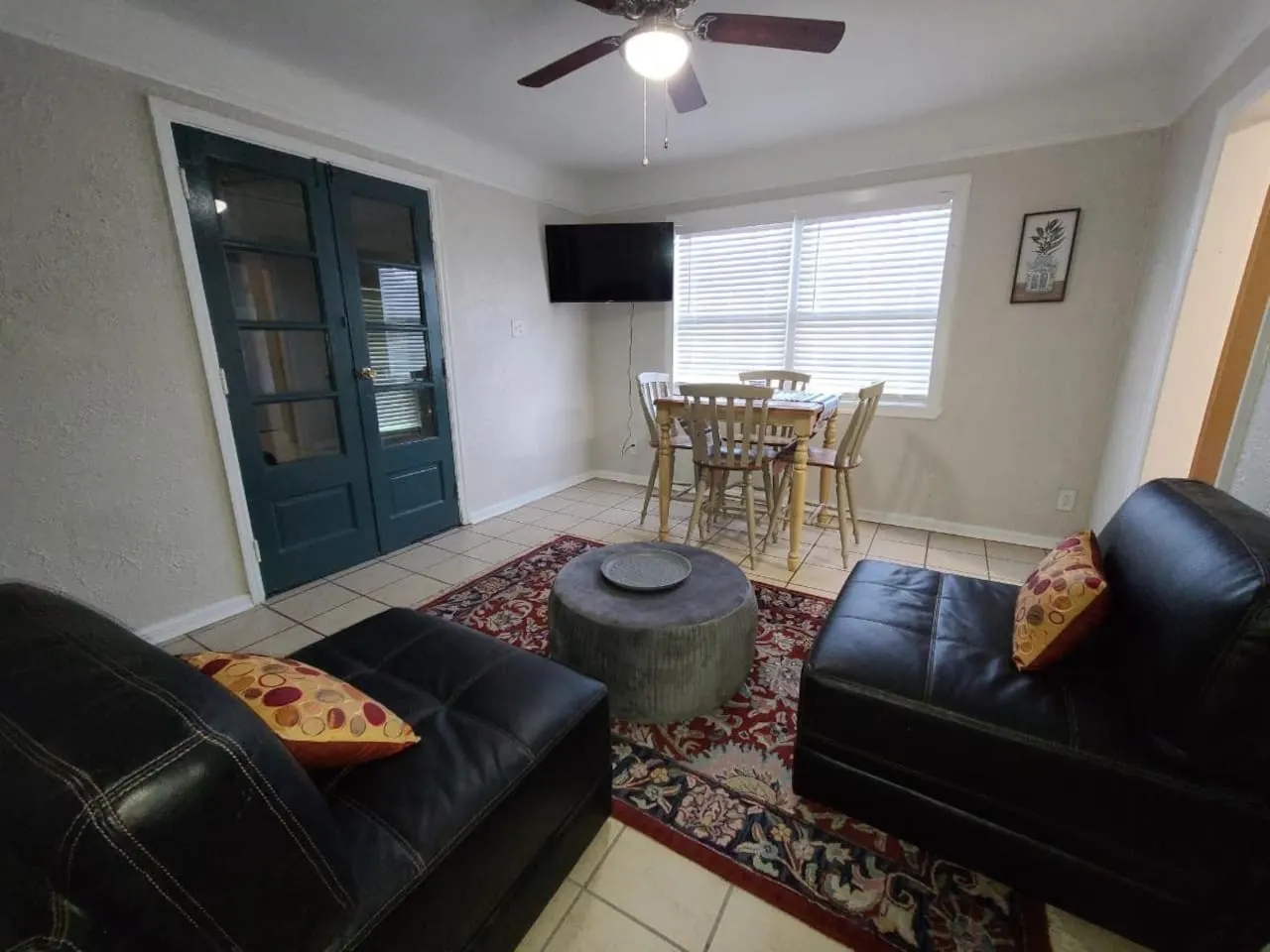 Cozy 3BR-2BR Retreat steps to Ochsner NOLA Gateway 6