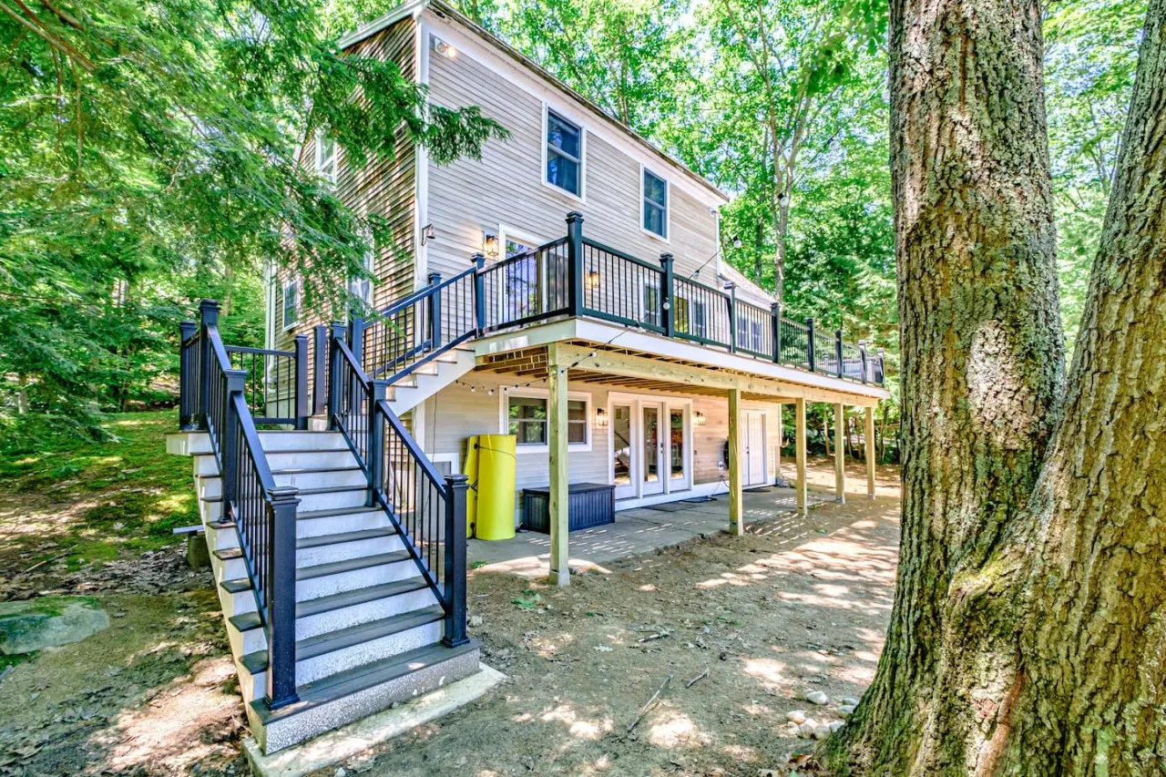 Legacy Cove- A Waterfront Vacation Retreat with Many Amenities — photo 2