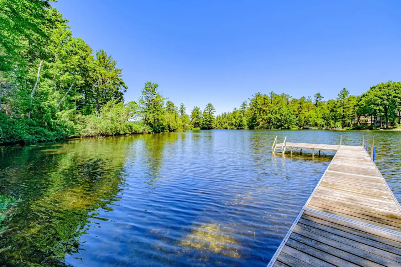 Legacy Cove- A Waterfront Vacation Retreat with Many Amenities 8