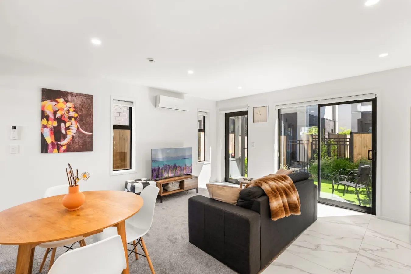 * Walk to TownHall, Casino, Te Pae, Free Car park 12