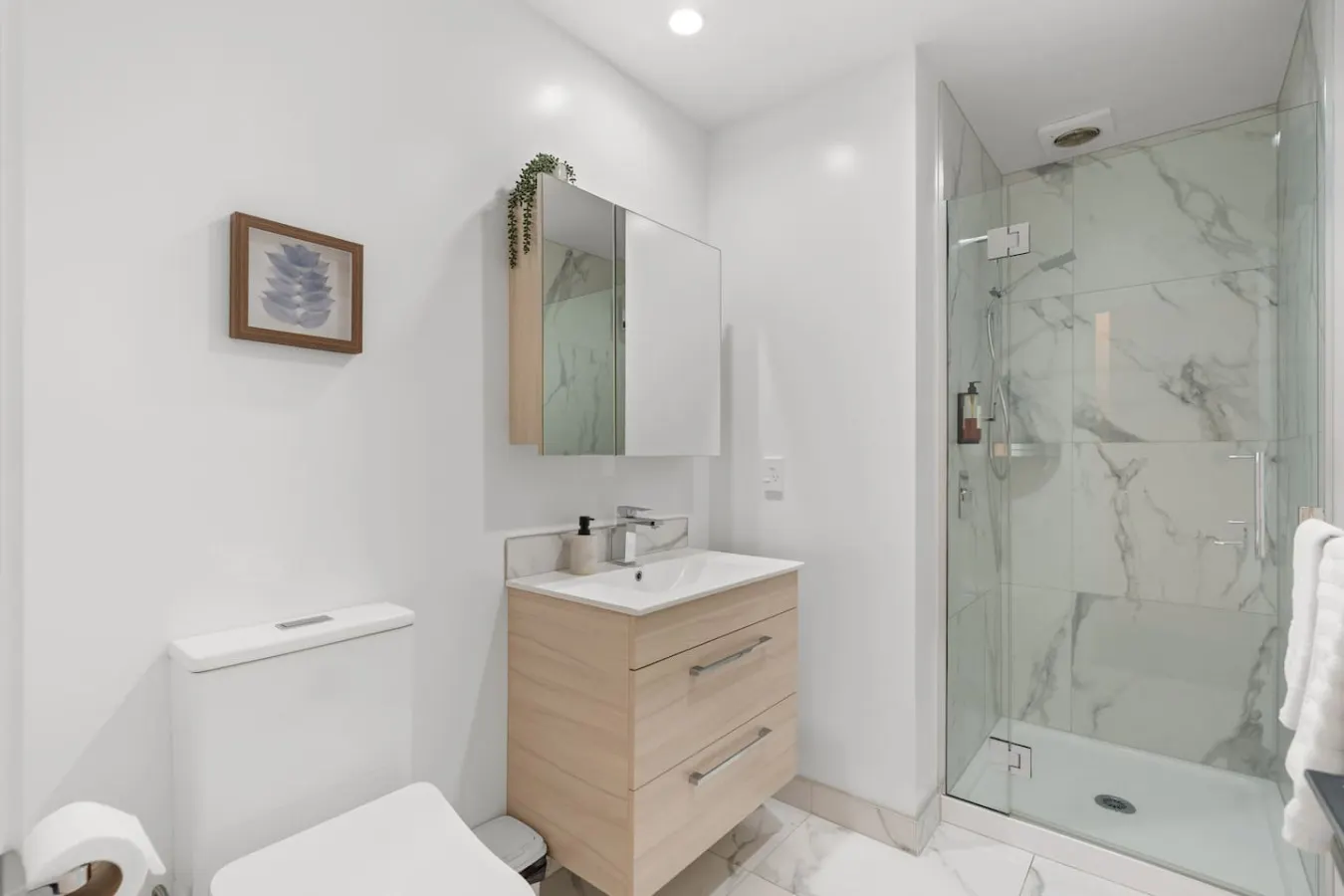 * Walk to TownHall, Casino, Te Pae, Free Car park 15