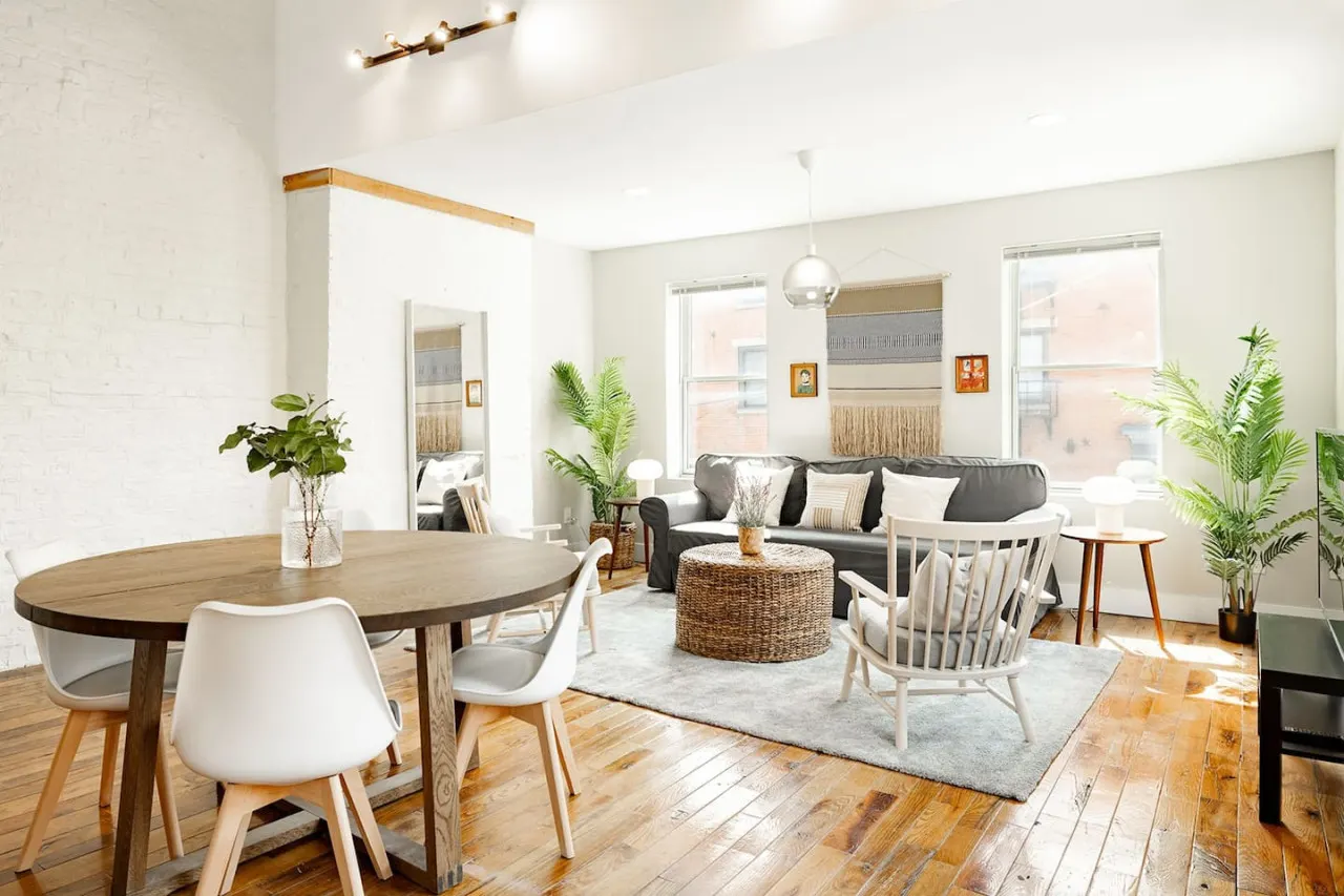 Soaring 2BR Parkside Loft Walkable to it All 15