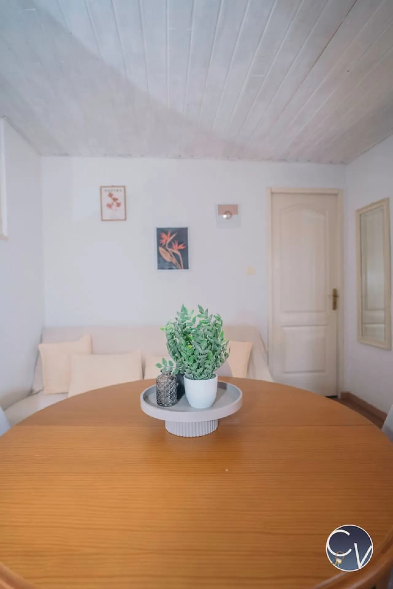 Villa avec vue, piscine & jacuzzi à Goudargues 12