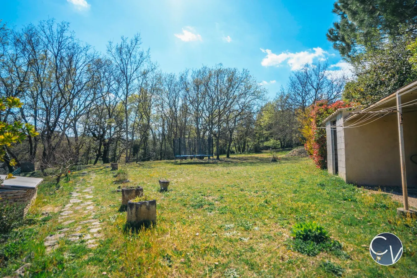 Villa avec vue, piscine & jacuzzi à Goudargues 16