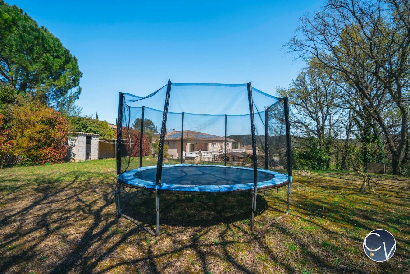 Villa avec vue, piscine & jacuzzi à Goudargues 6