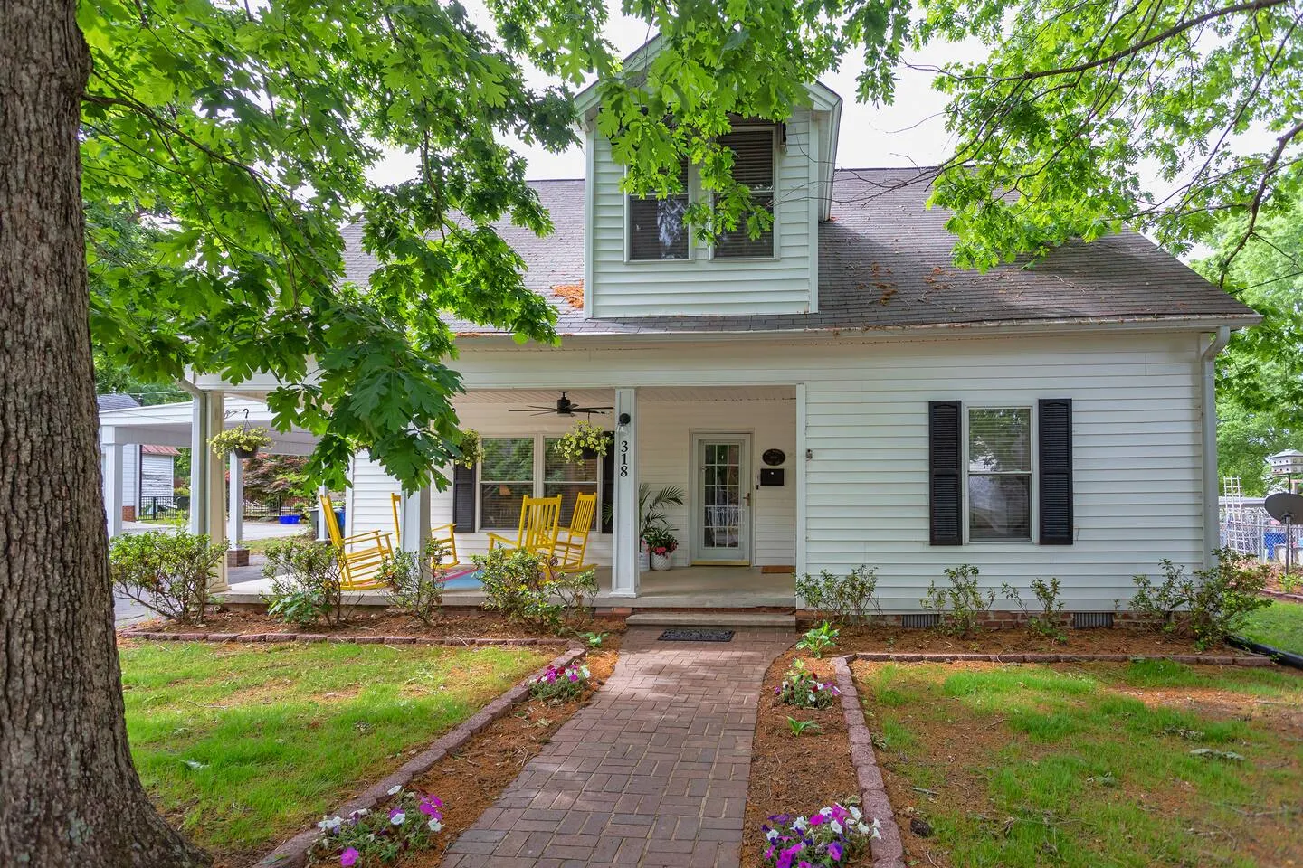 Cozy Home in Graham | Hot Tub | BBQ — foto 2