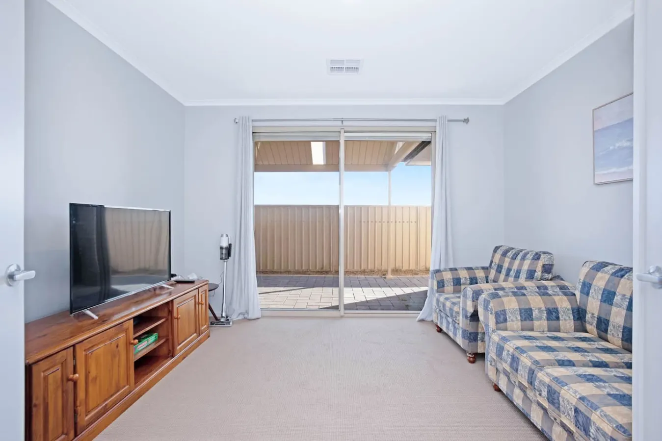 Serenity 24 - Tranquil Waterfront Living on Hindmarsh Island 11