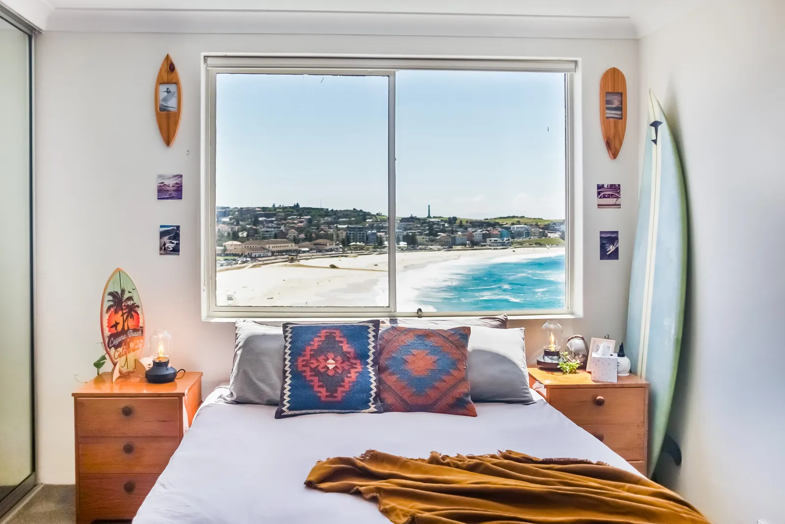 Bondi Cloud Surf House by Sydney Dreams 6