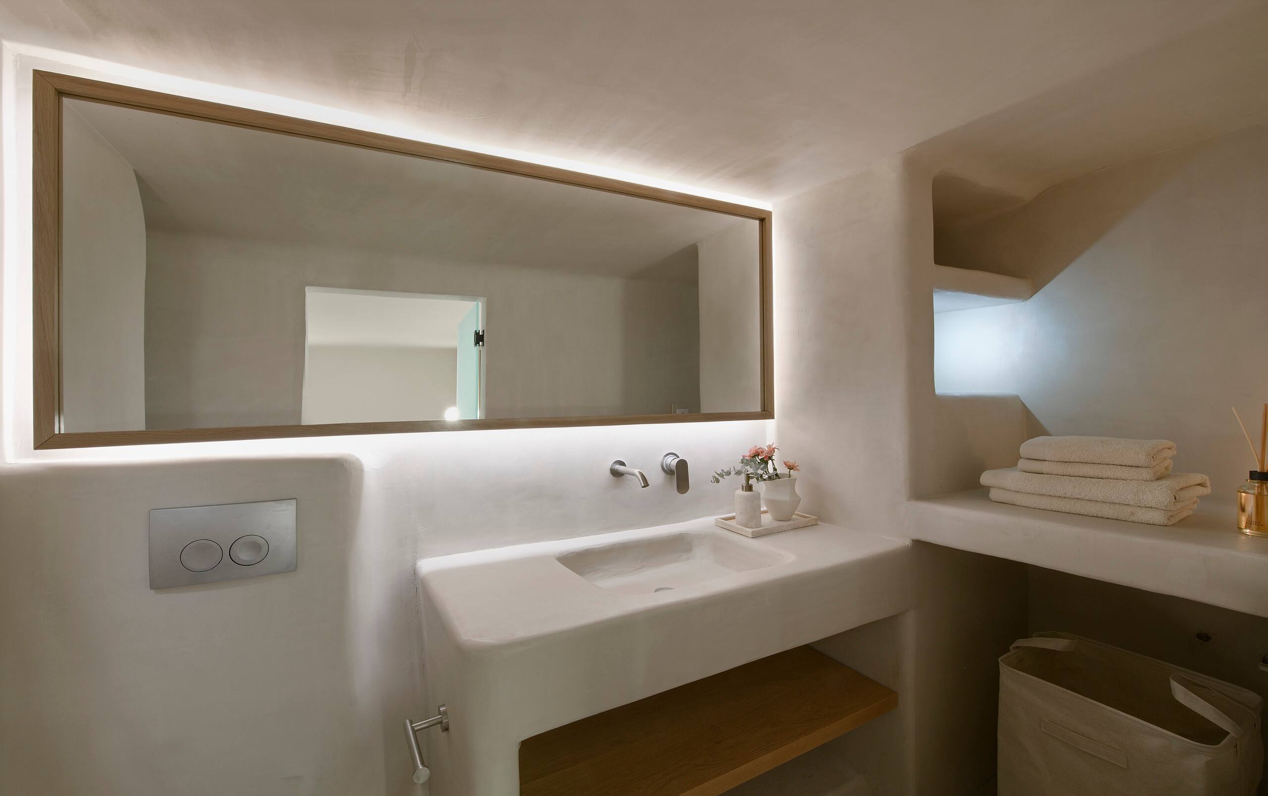 VLIA Mykonos Den | Elegant Cycladic Stay 8