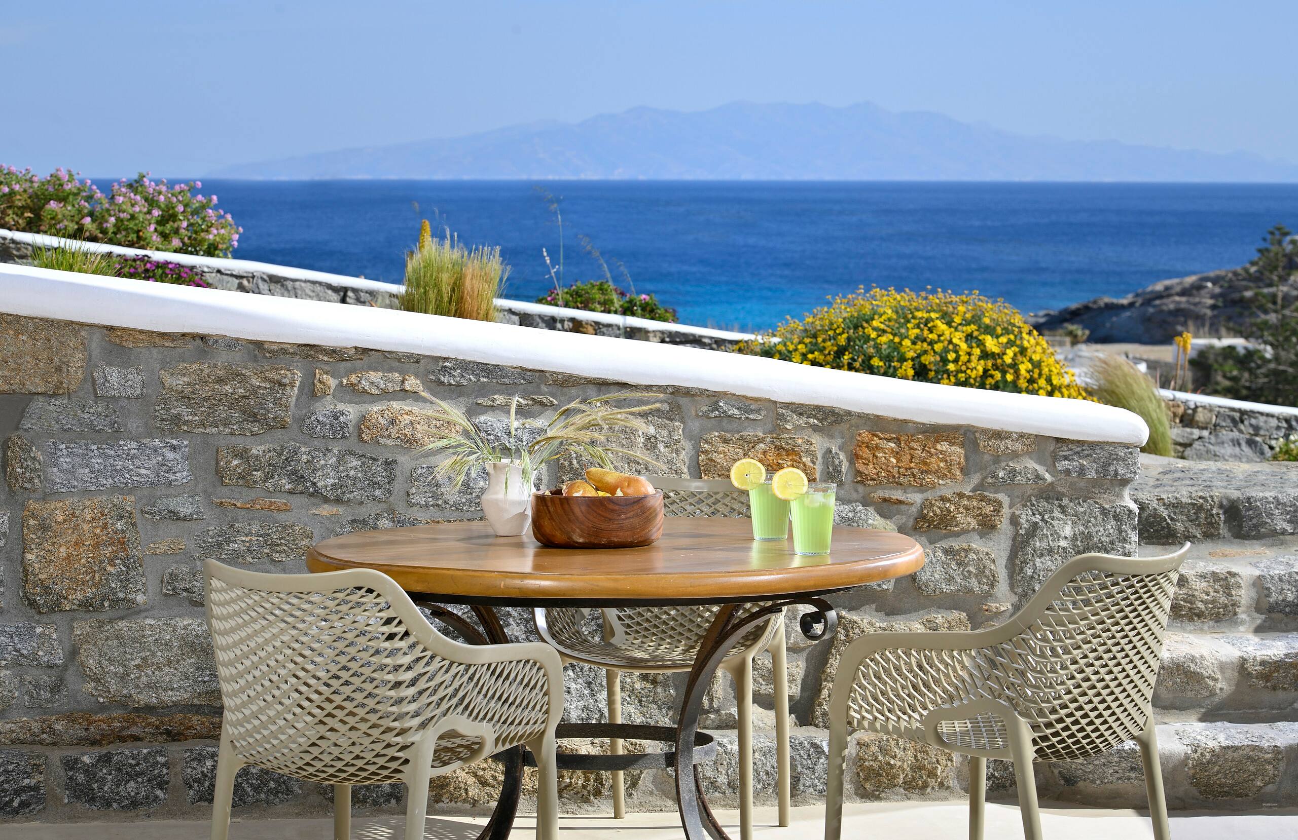 VLIA Mykonos Den | Elegant Cycladic Stay 21