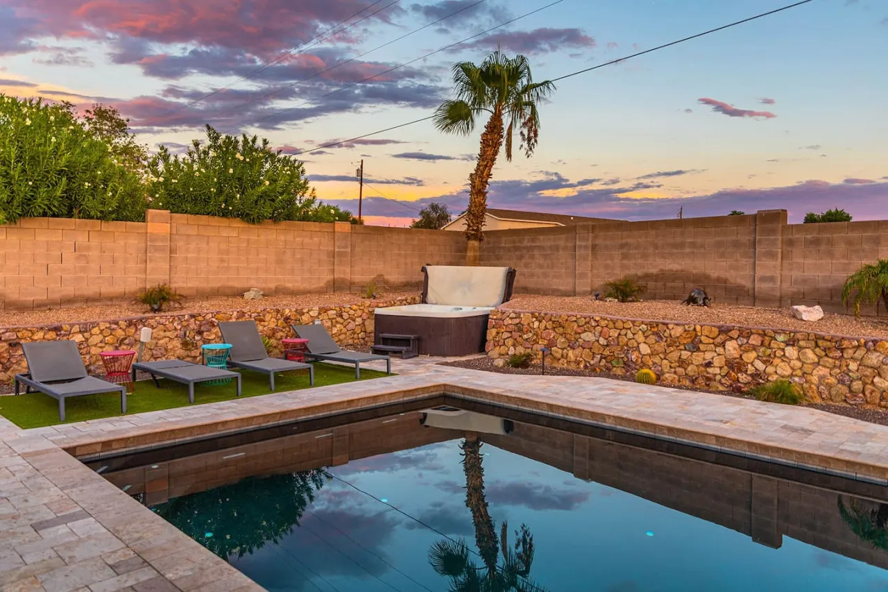 Havasu Sheik - Pool, Spa, Fire Pit, Pets, Ensuite Bathrooms — photo 5