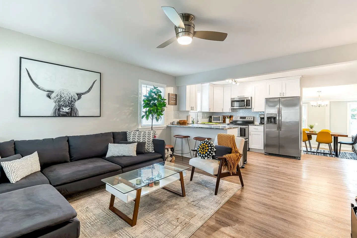 Norfolk Beach Bungalow Pet-Friendly + Deck 11