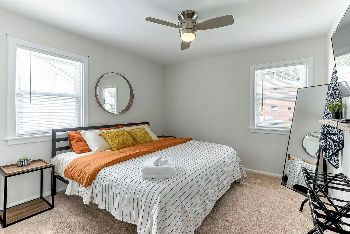 Norfolk Beach Bungalow Pet-Friendly + Deck 18