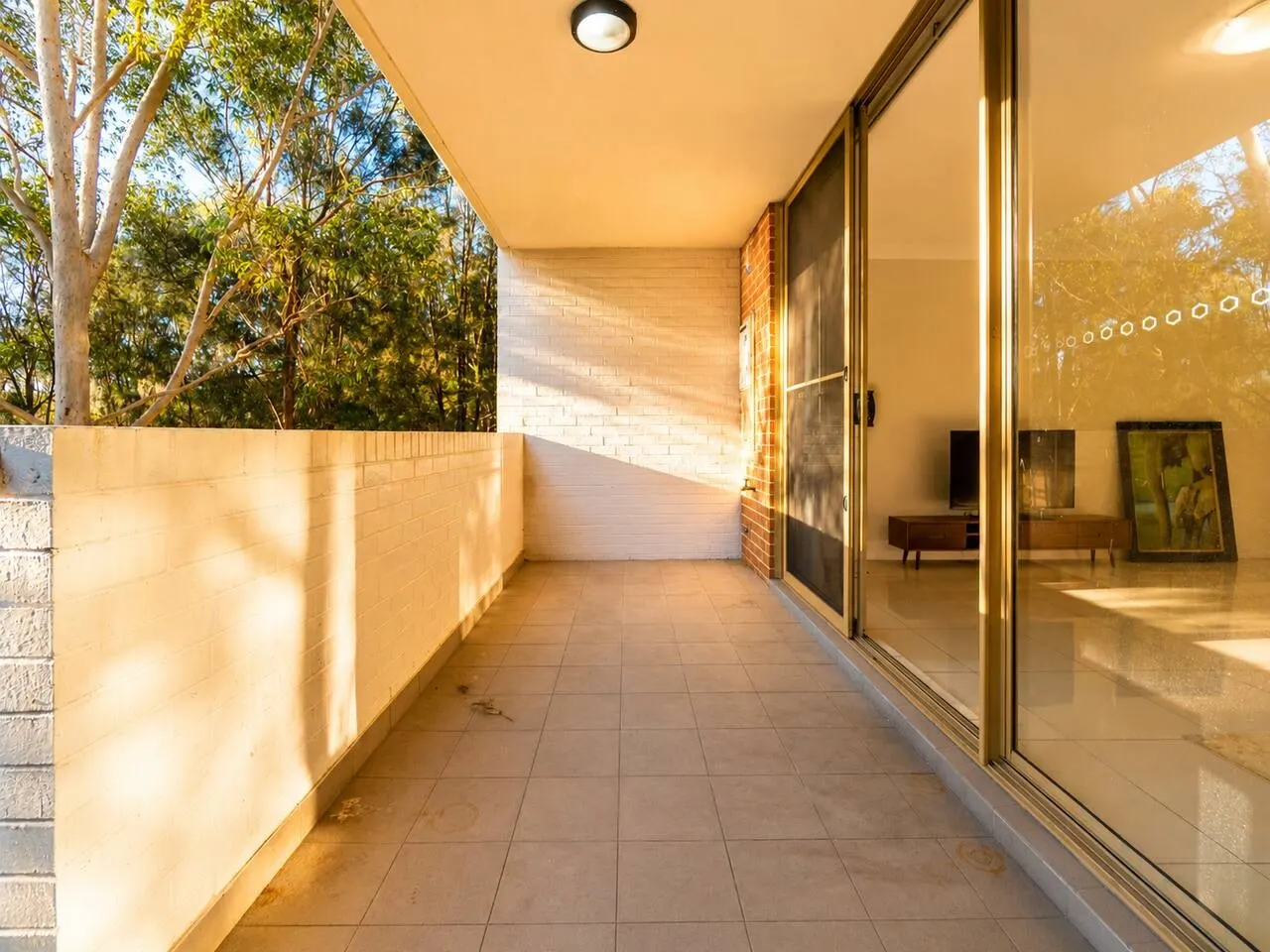 Quiet 2BR Apartment by Holroyd Gardens Park 11