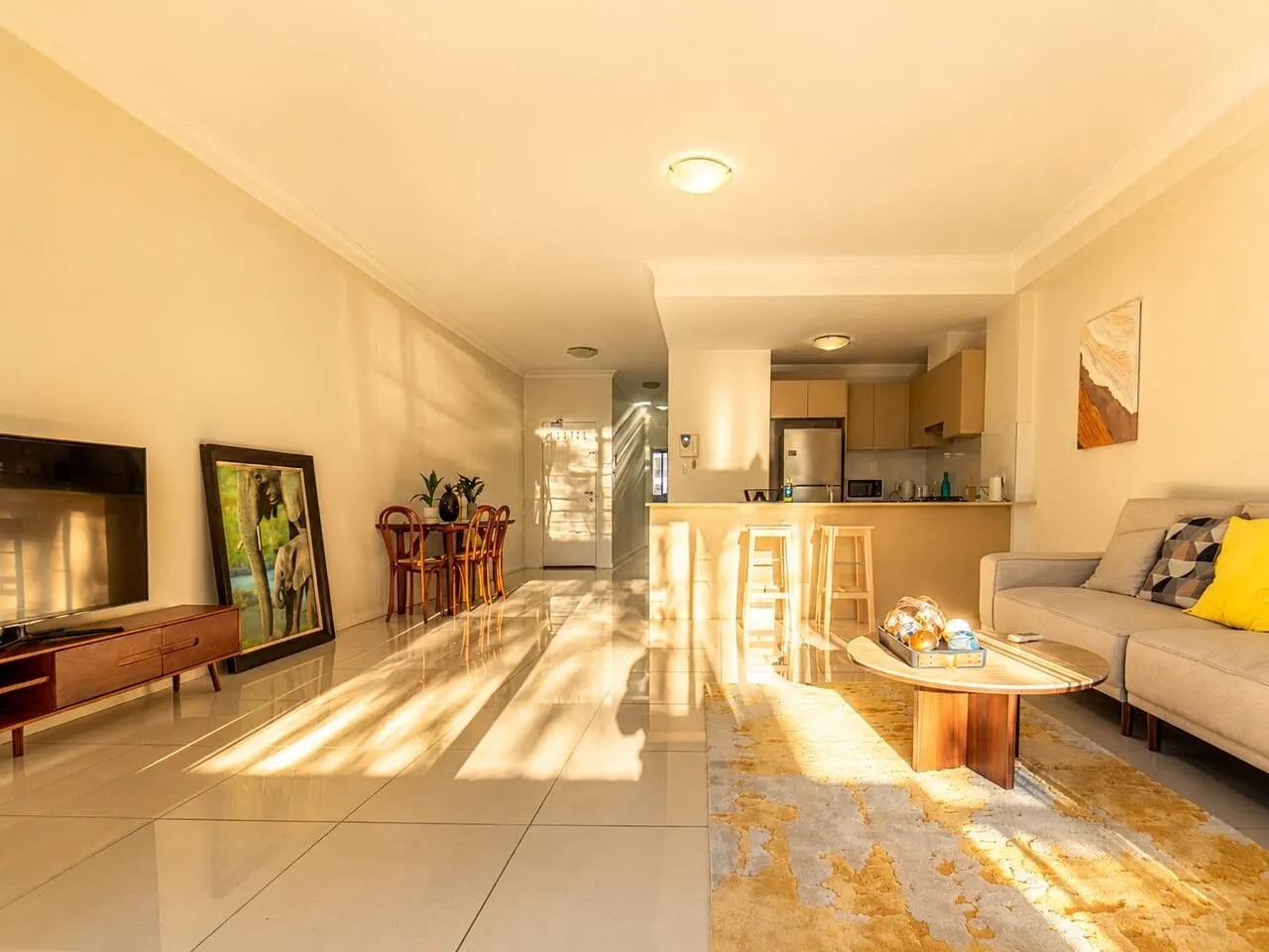 Quiet 2BR Apartment by Holroyd Gardens Park 14