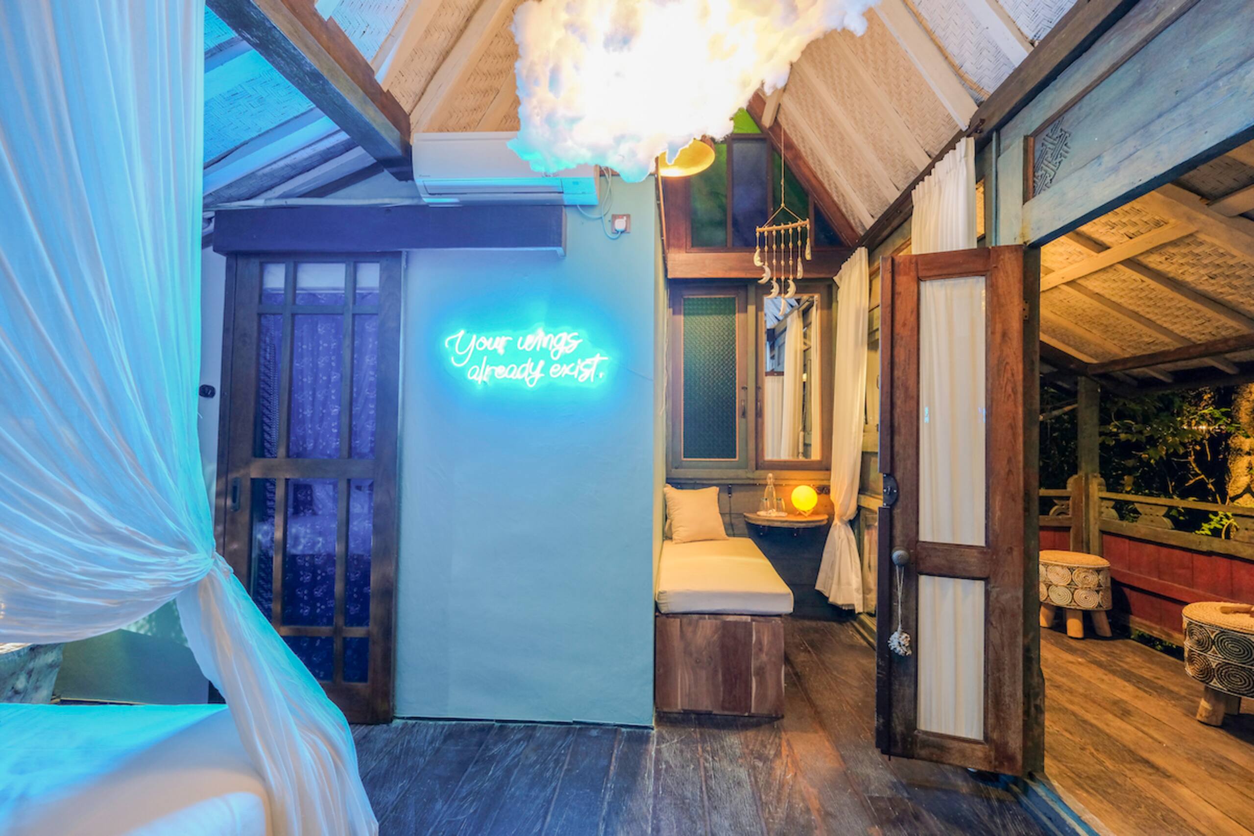 Traditional 3Beds Prime Location in Batu Bolong 29