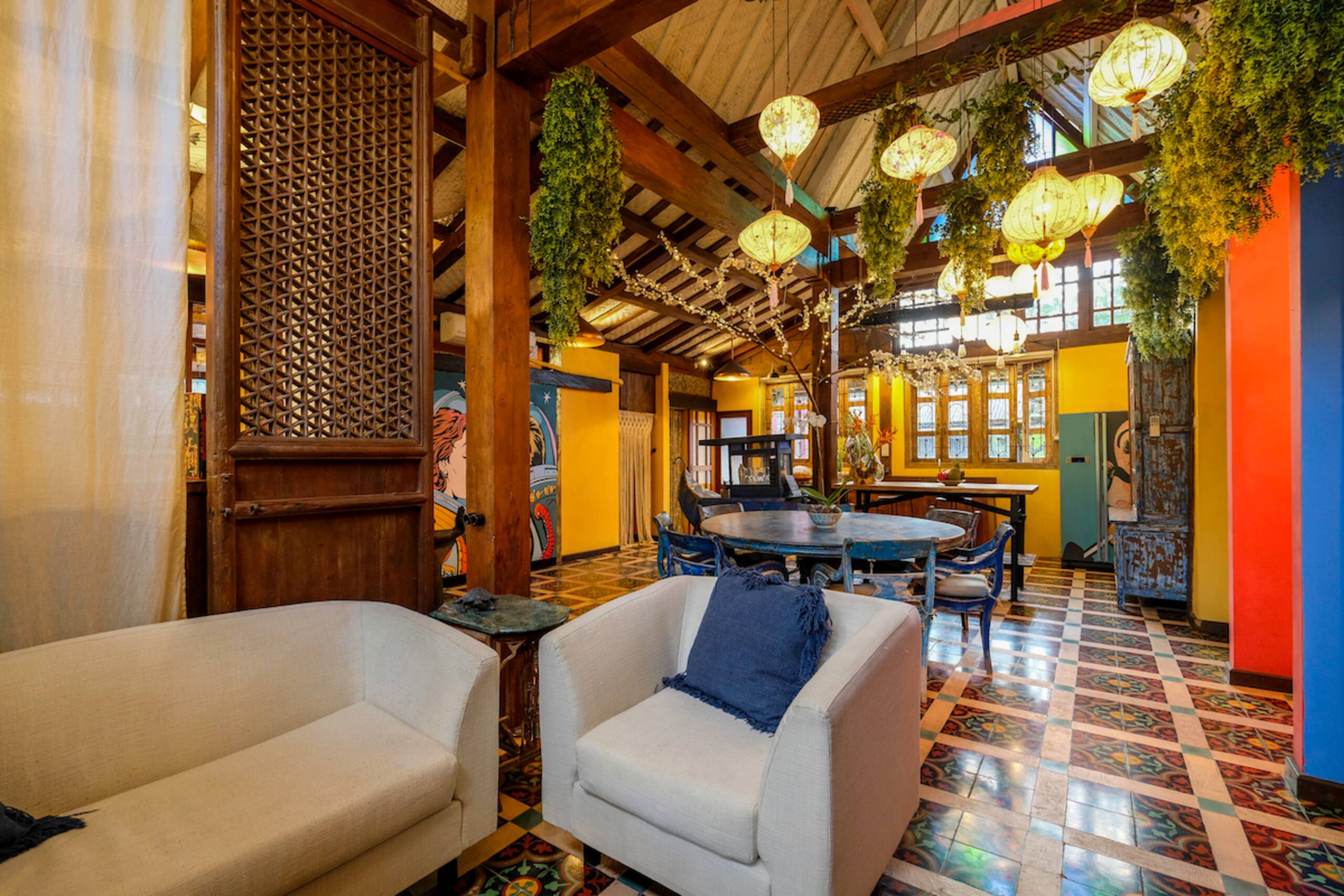 Traditional 3Beds Prime Location in Batu Bolong 34