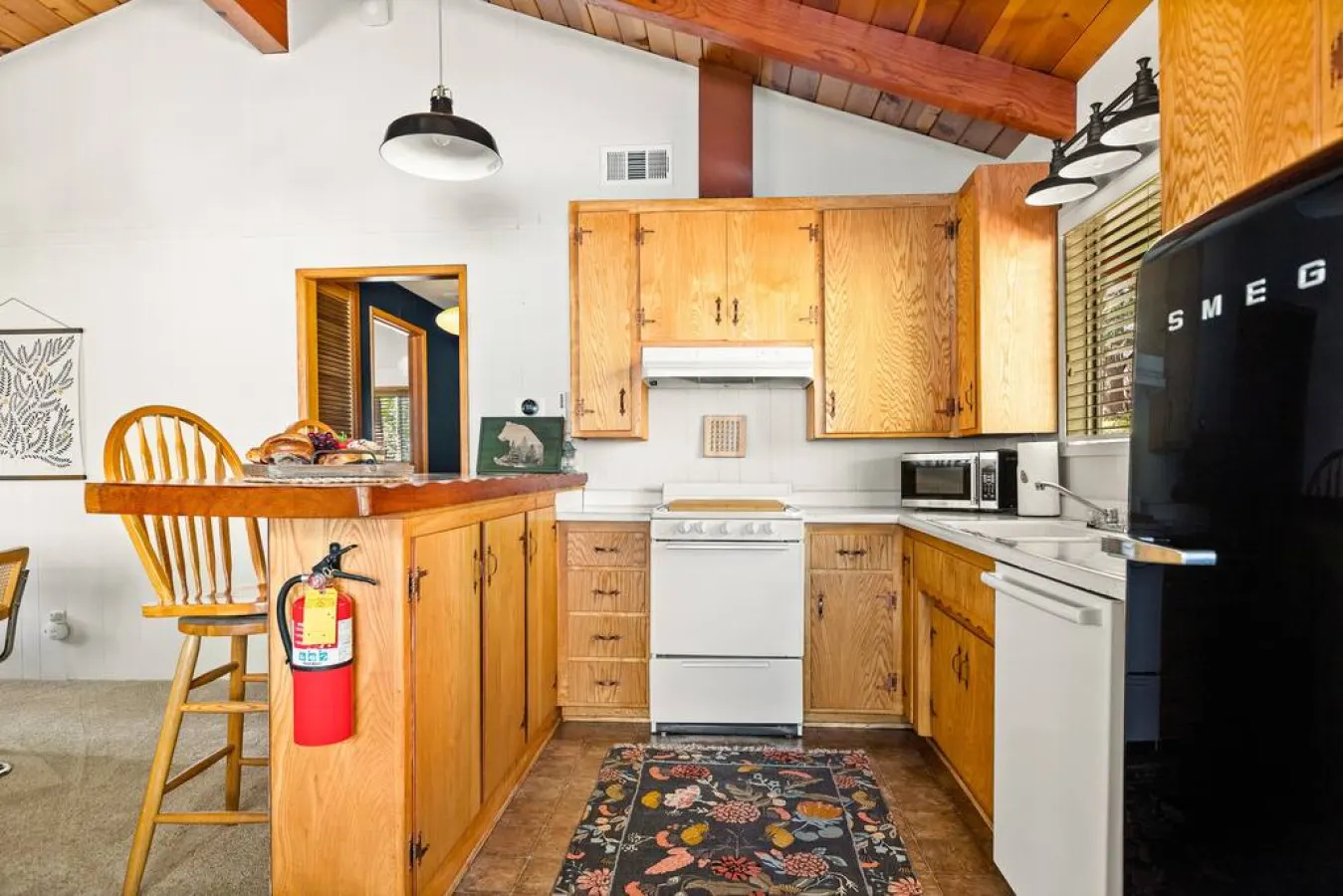 Sun Catcher Lodge +Close to Ski Resorts +Fox Farm 6