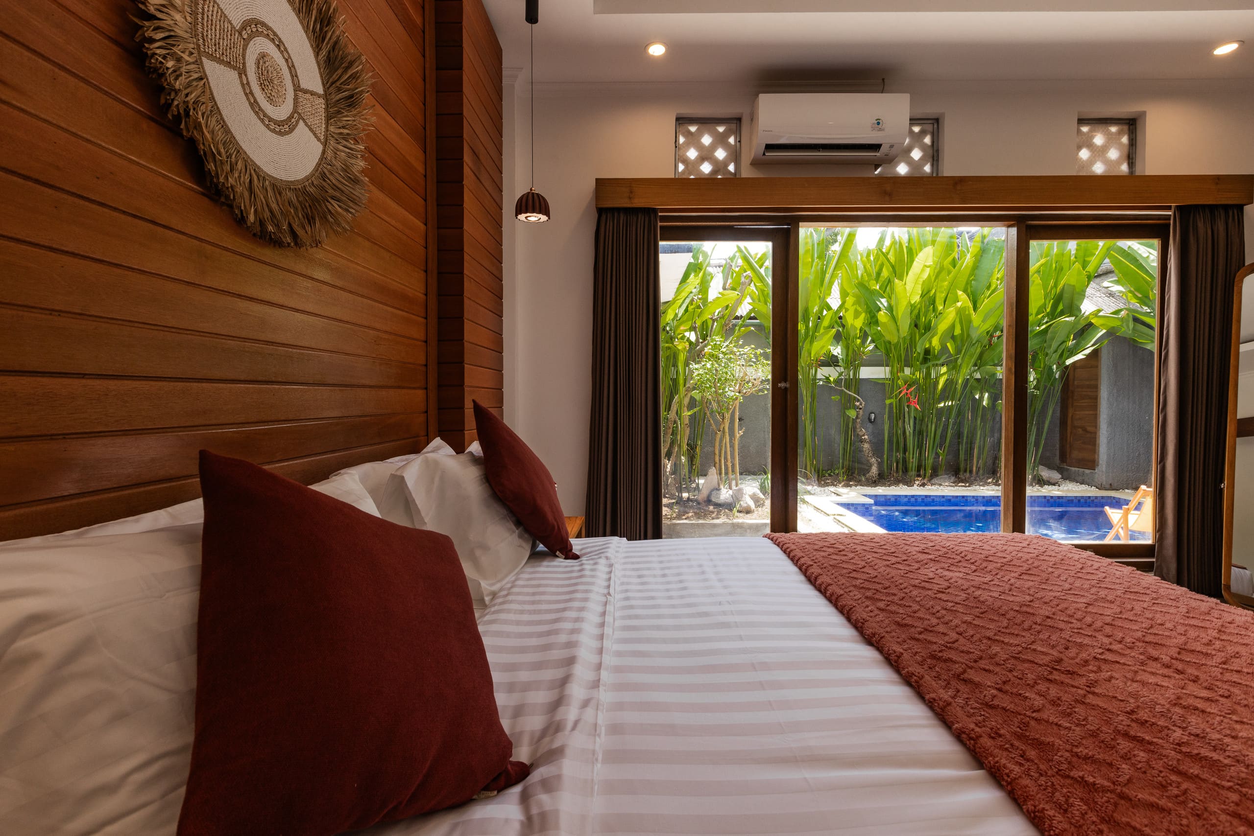 Padma Villa II, 3 BR, Legian 29