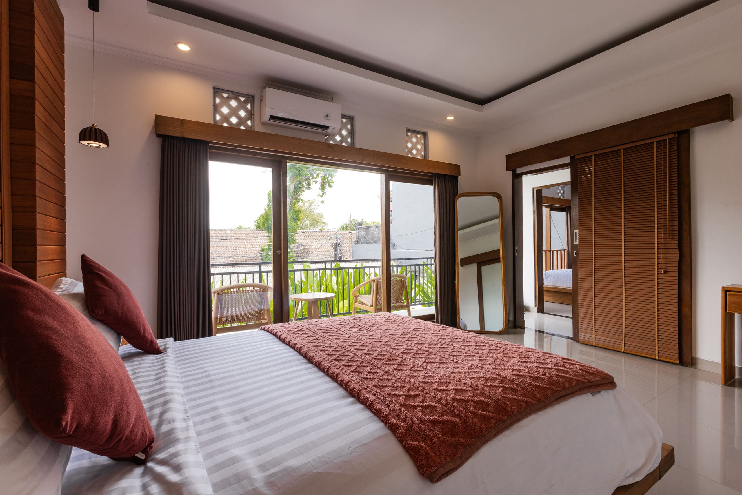 Padma Villa II, 3 BR, Legian 37