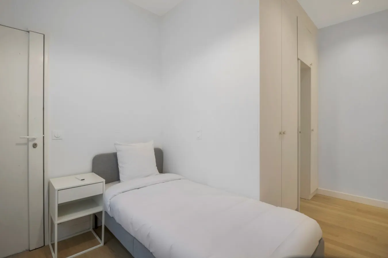 Bail mobilité - LaFayette - 8 personnes 8