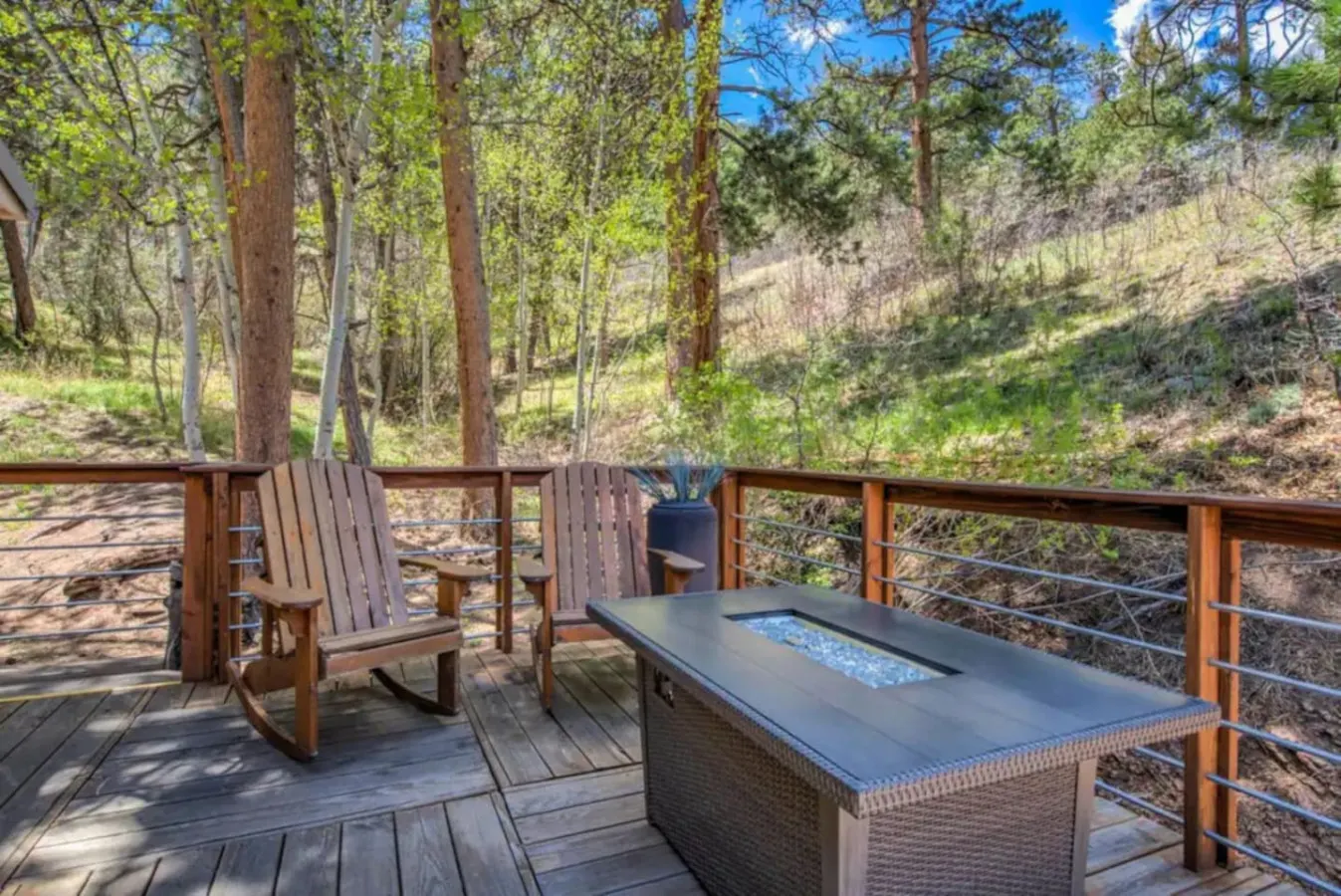 Serenity Pines Hideaway Mountain Retreat with Hot Tub, Views & Cozy Charm *Dog Friendly* 10
