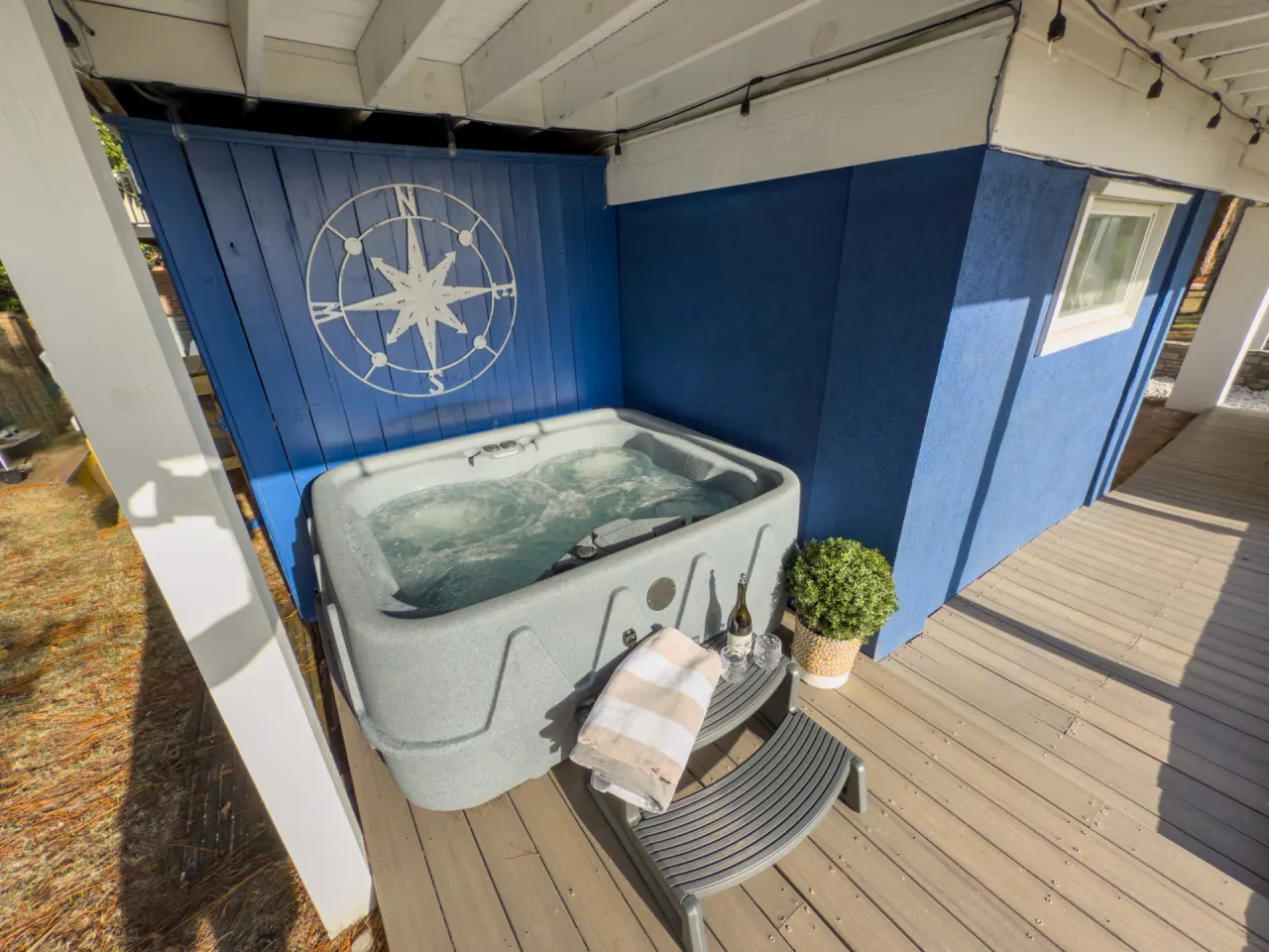 Serenity at the Sea 1 BDR Beachfront Apartment w/ Hot Tub 20