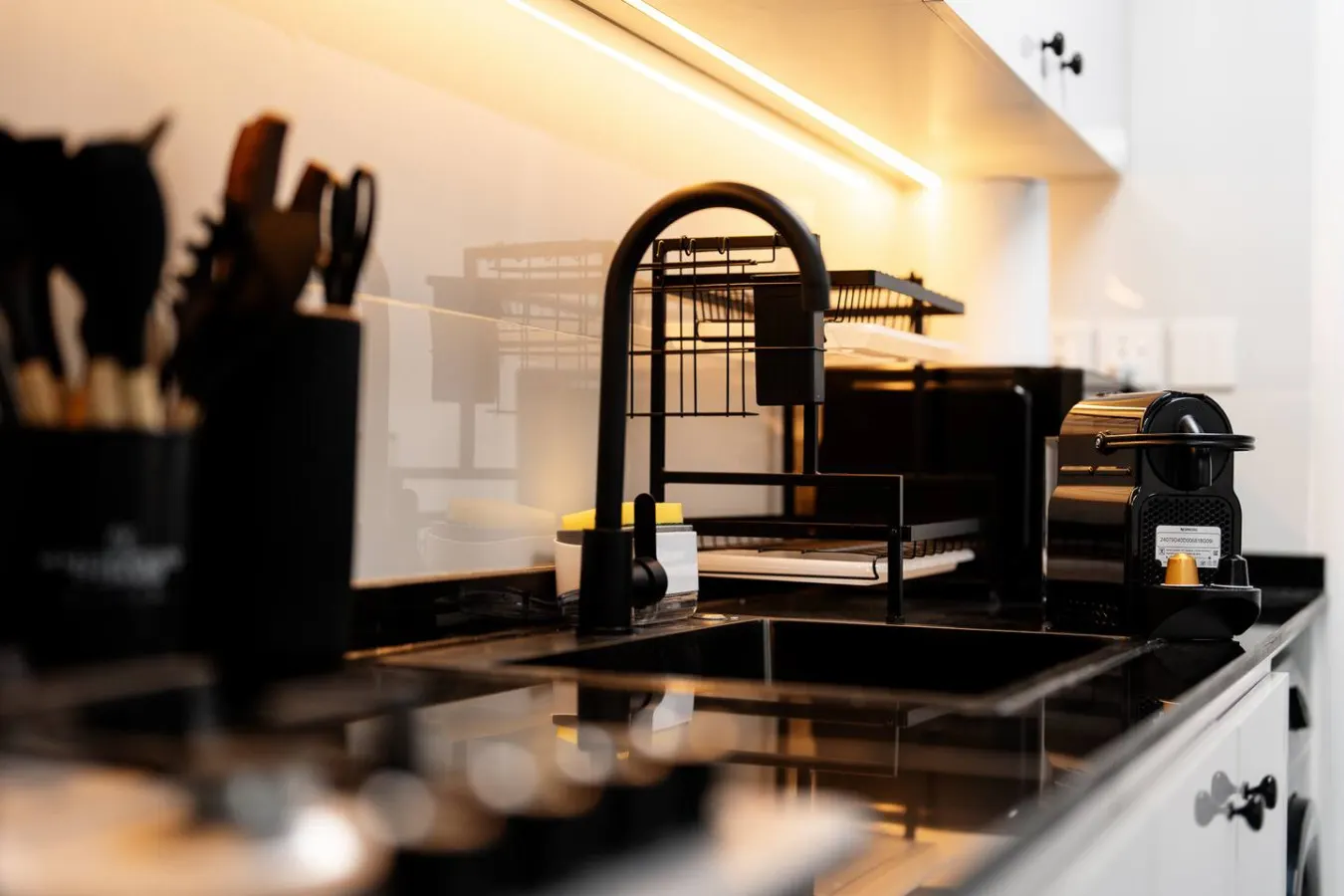 Dubai Marina - Lovely Studio Apartment 11