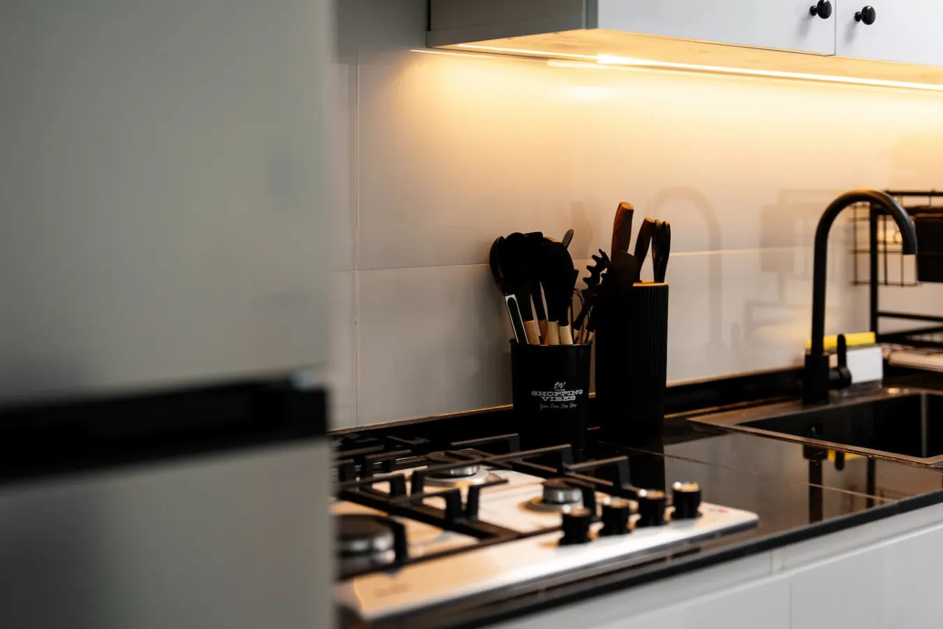 Dubai Marina - Lovely Studio Apartment 12