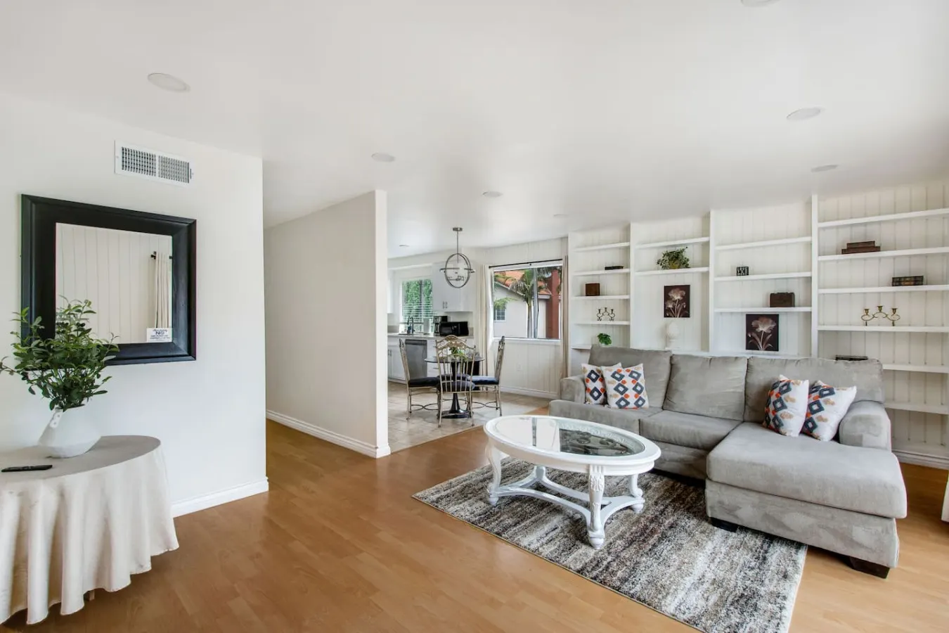 1Bed/1Bth | Close To Shopping, Eating, Theme Parks