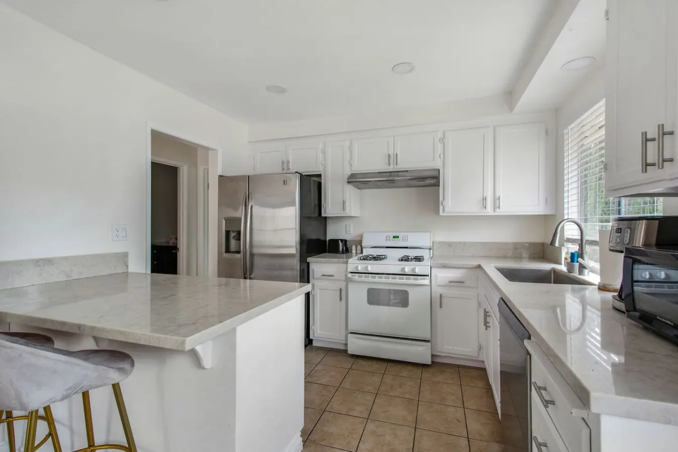 1Bed/1Bth Close To Shopping, Eating, Theme Parks 9
