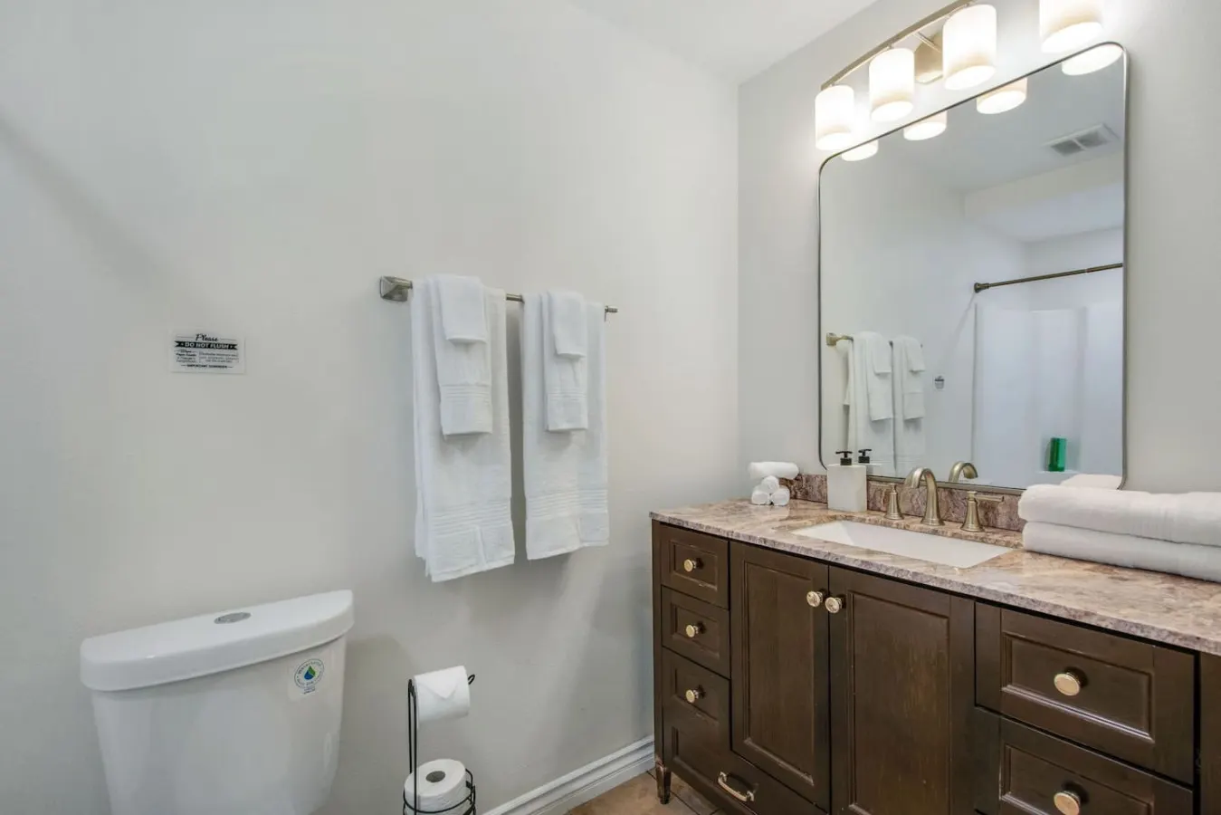 1Bed/1Bth Close To Shopping, Eating, Theme Parks 14