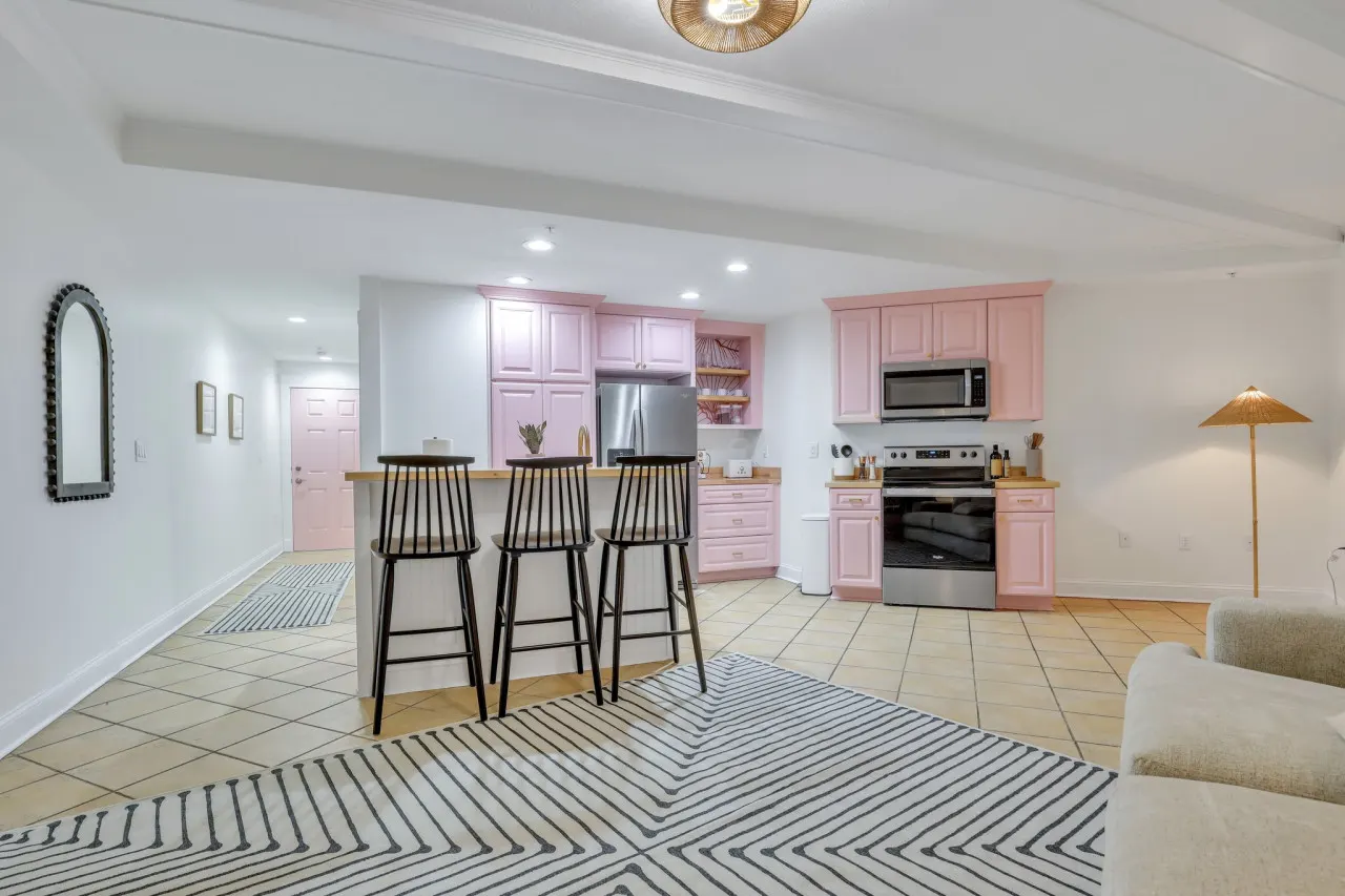 Salt & Sea Inn Unit B-1 Bed 1 Ba Condo w/Pool 14