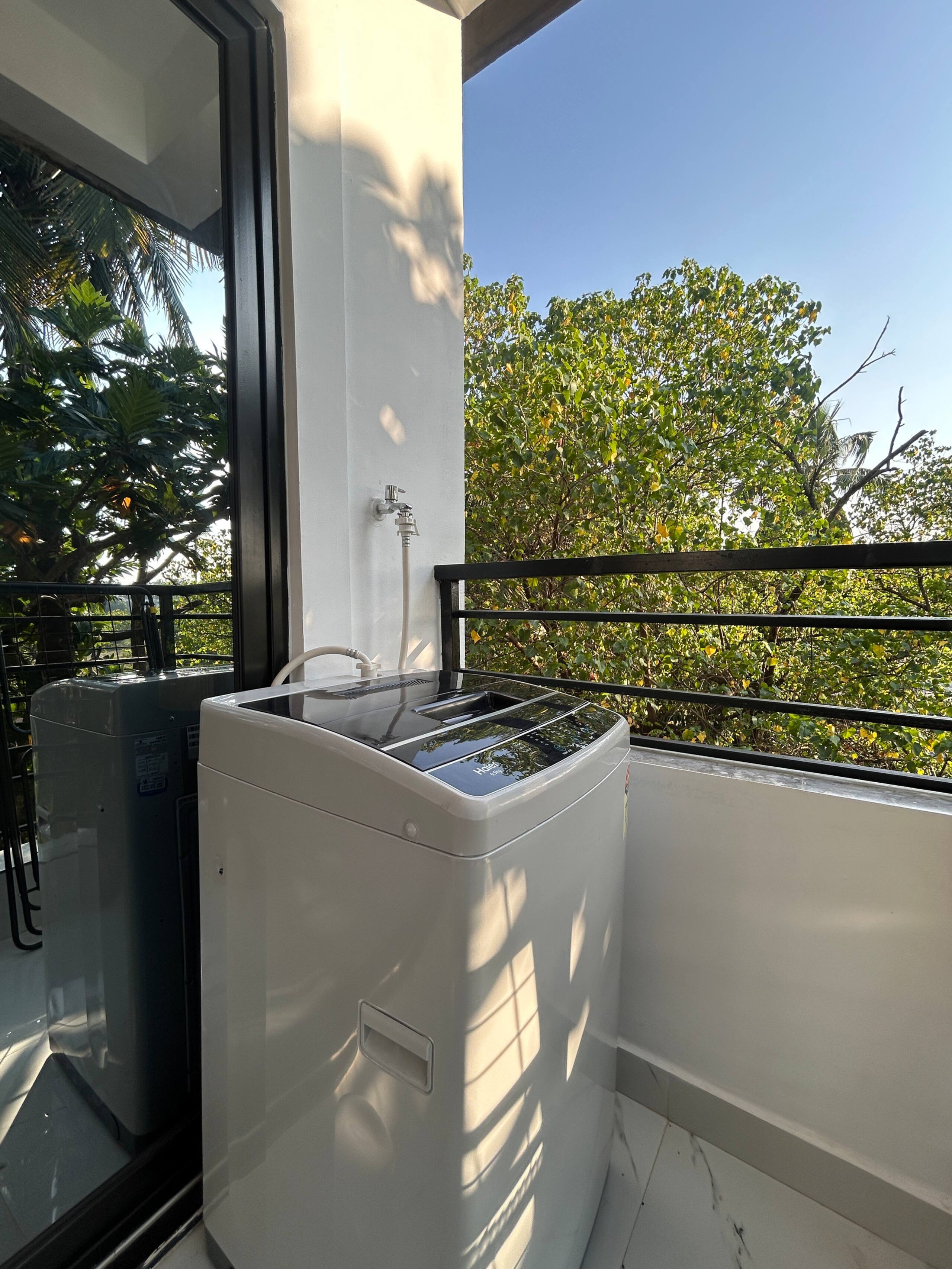 Riverside 2 bedroom home - wake up to birdsong 39